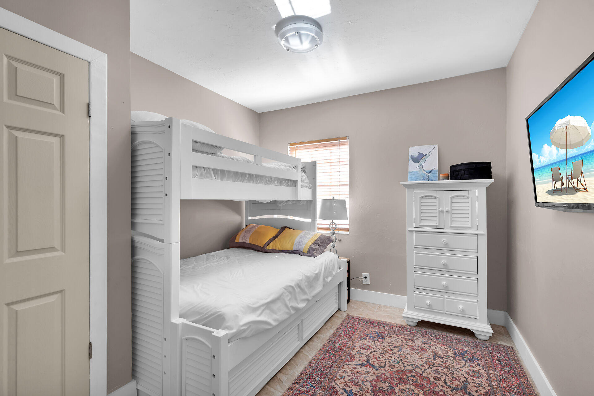 2614 Seidenberg Avenue Property Photo 14