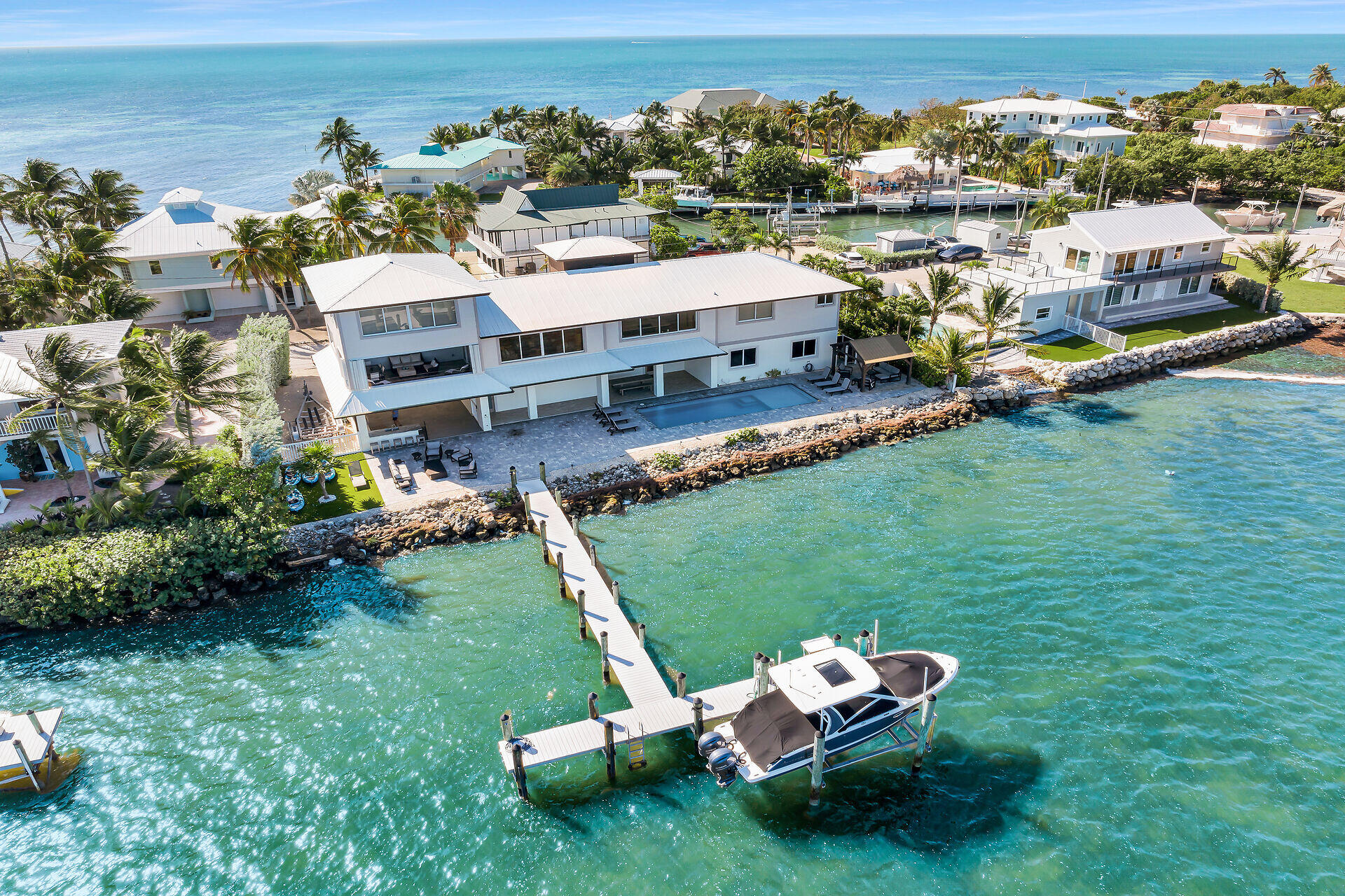 14 E Ocean Drive Property Photo 12