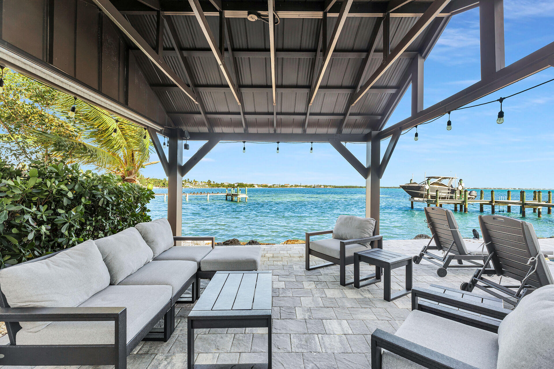 14 E Ocean Drive Property Photo 17