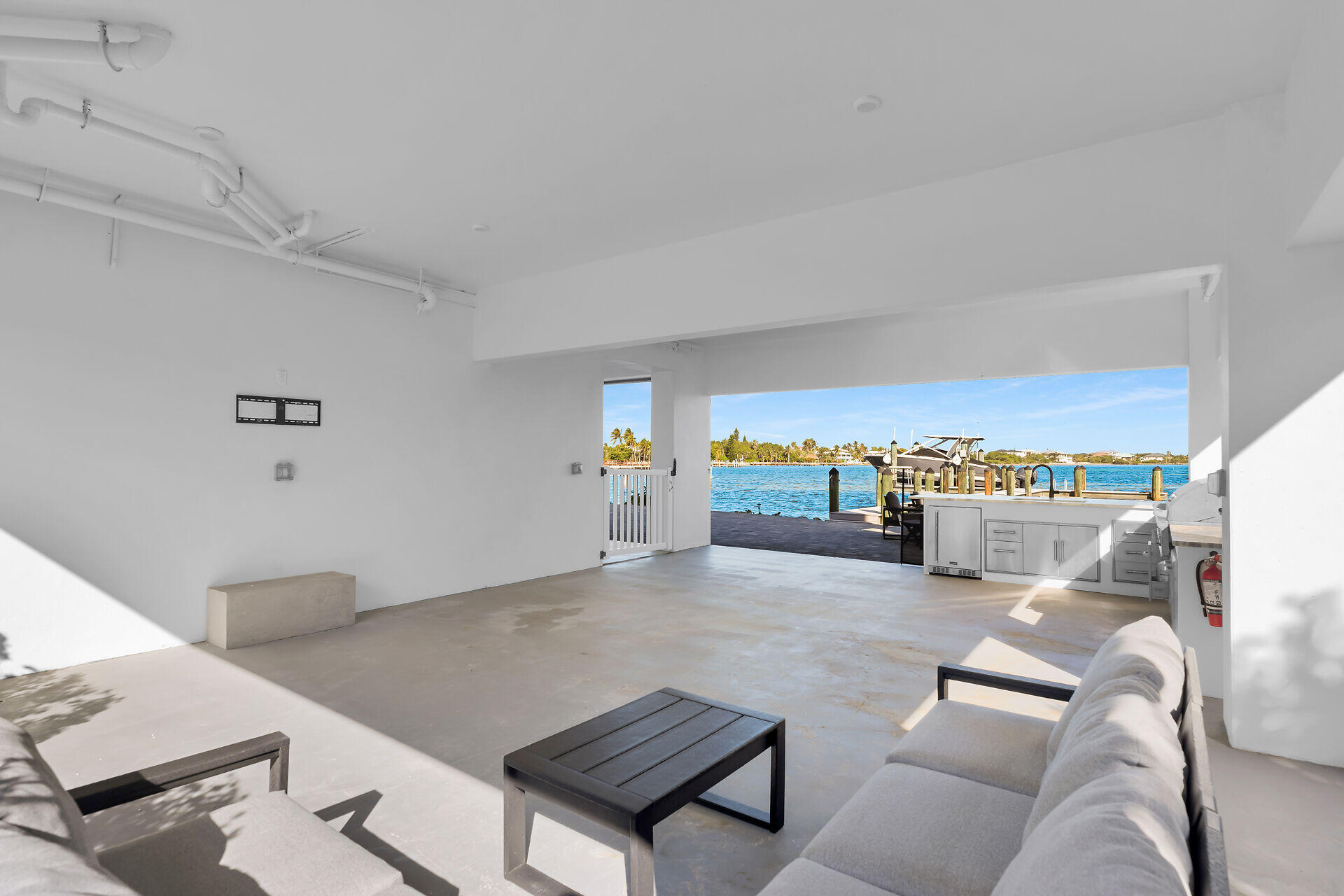 14 E Ocean Drive Property Photo 58
