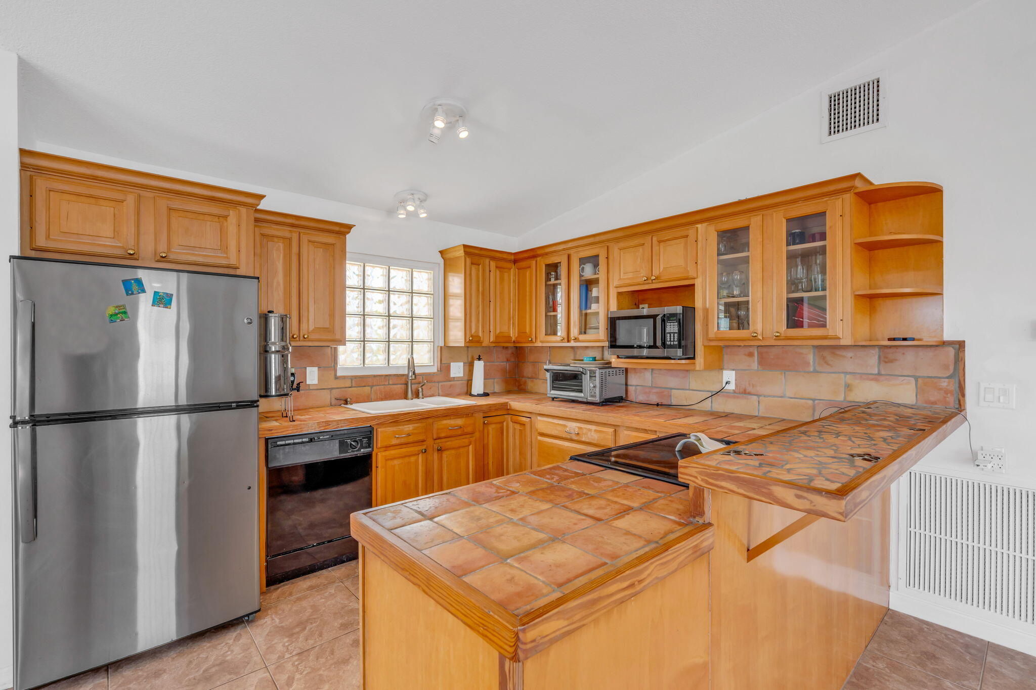 22882 Buccaneer Lane Property Photo 9
