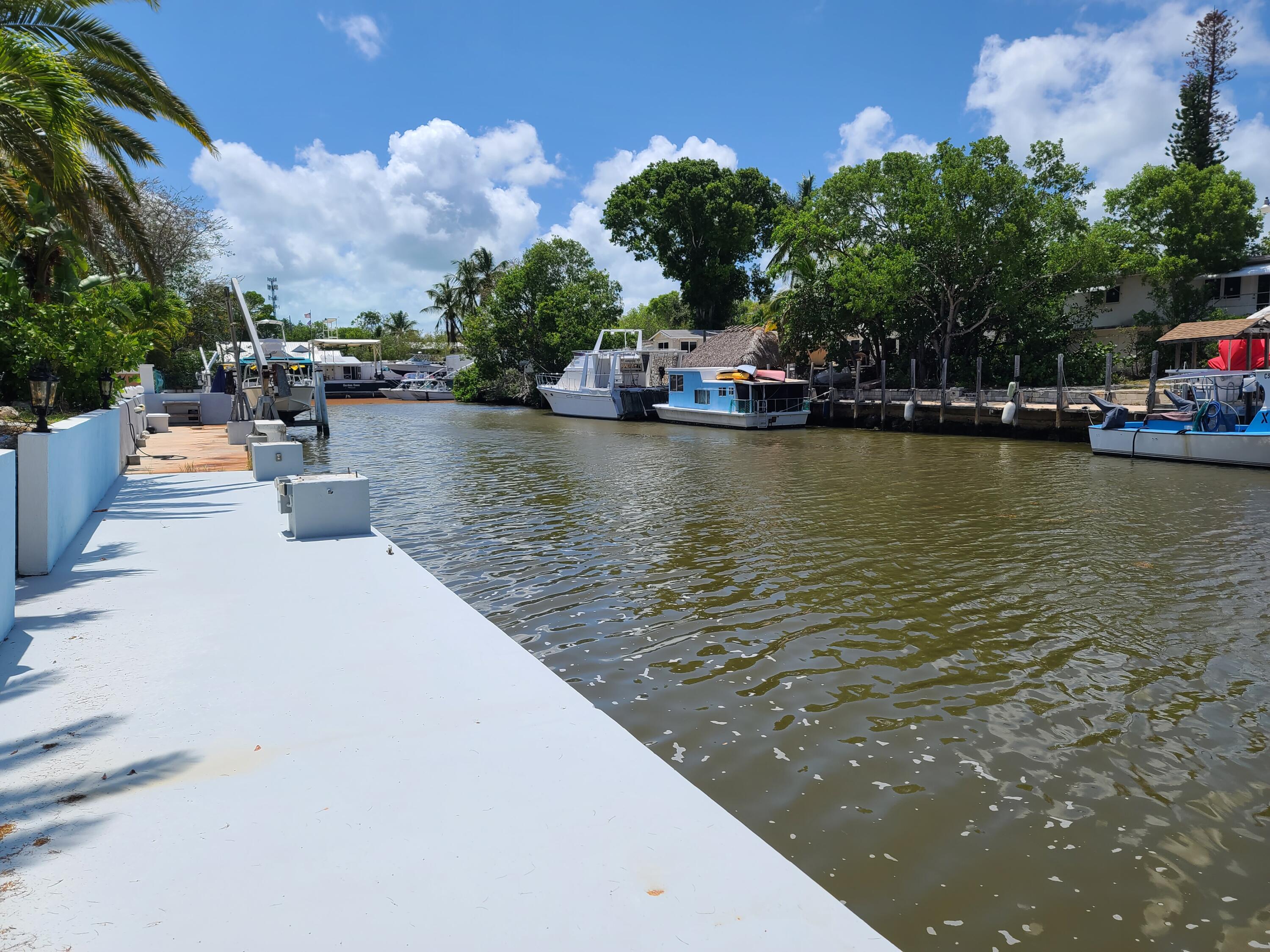 14 S Exuma Road Property Photo 2