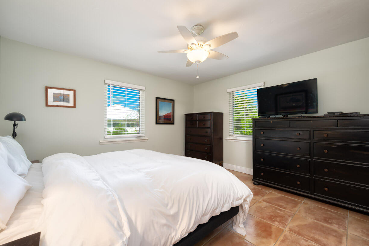 17376 Jamaica Lane Property Photo 8