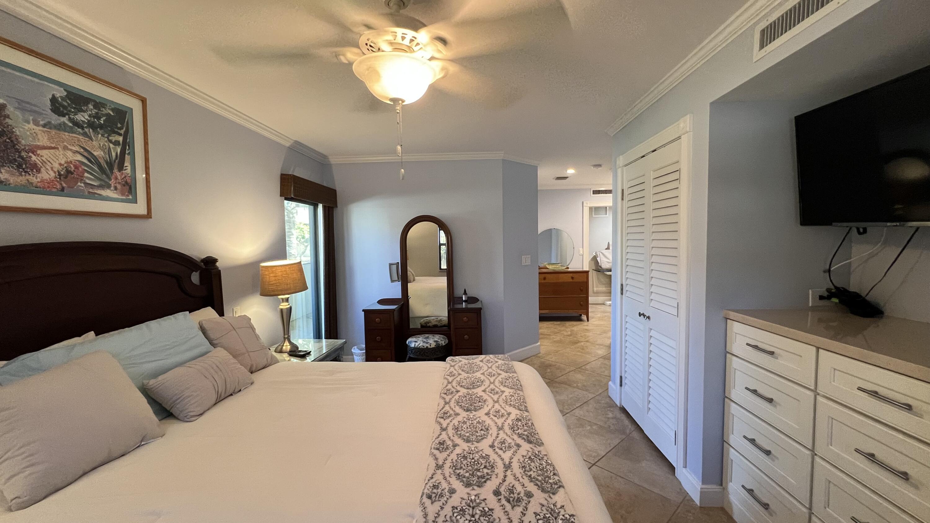 104500 Overseas Highway, A104 Property Photo 15