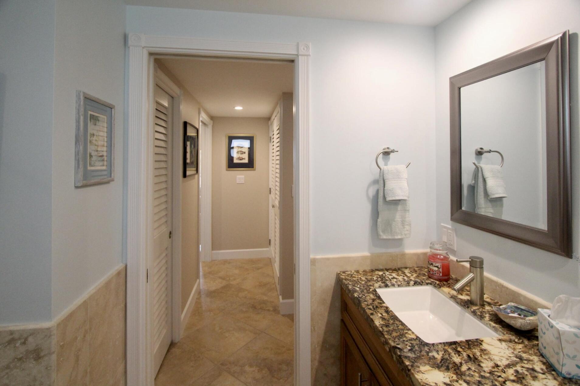 104500 Overseas Highway, A104 Property Photo 20