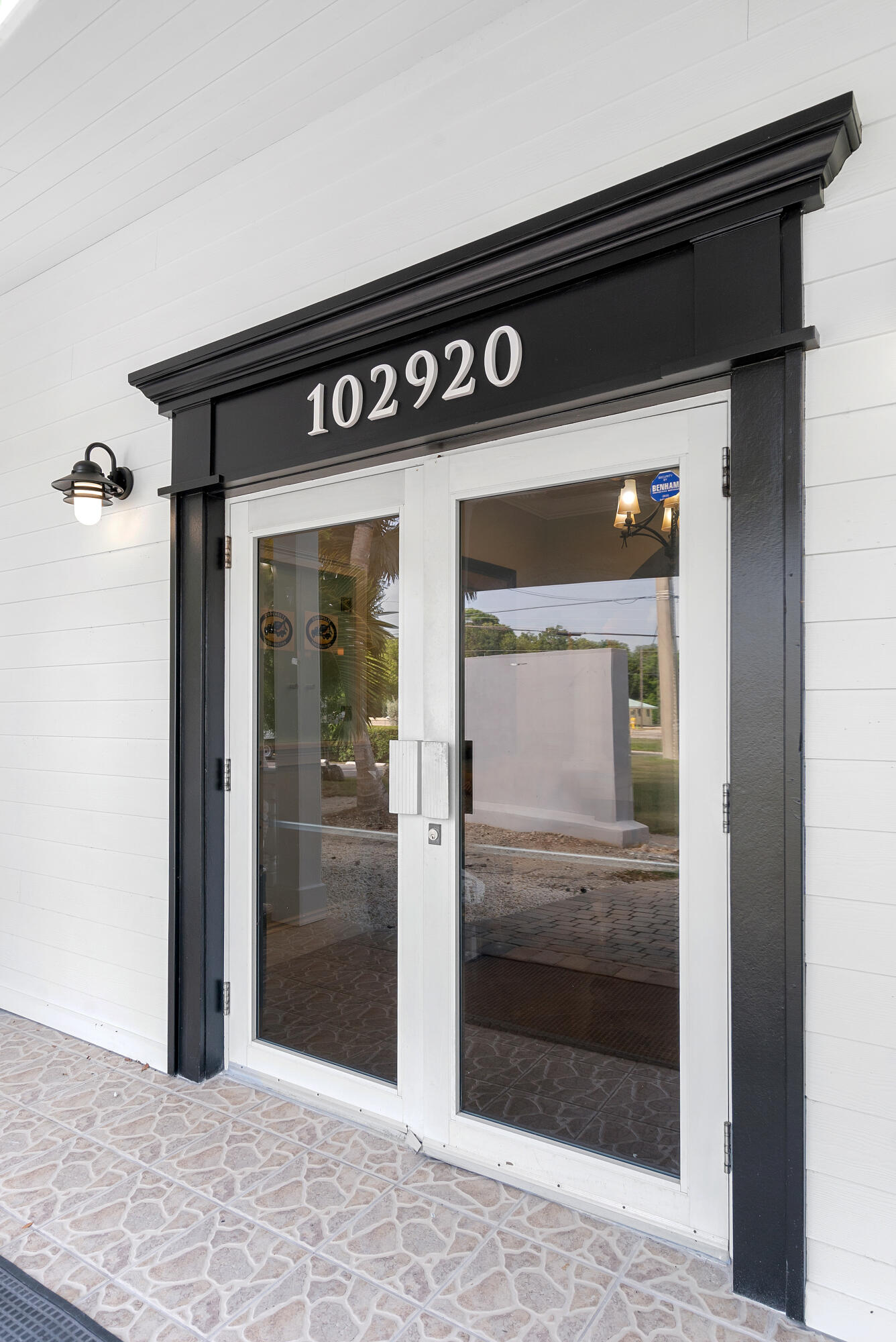 102920 Overseas Highway Property Photo 17