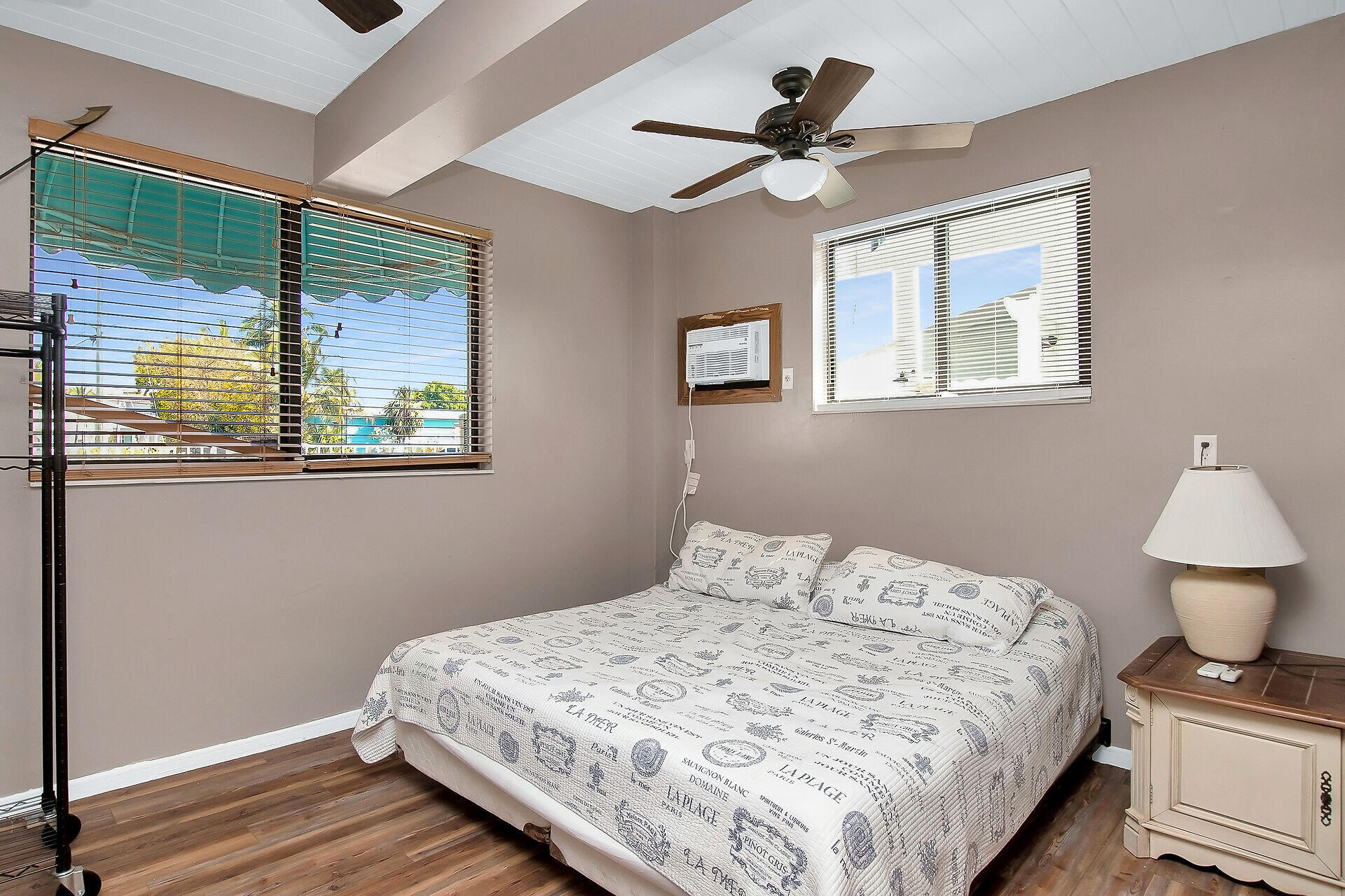 298 Burgundy Drive Property Photo 27