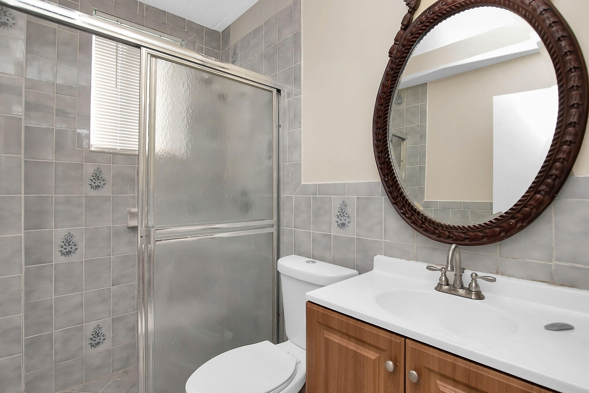 298 Burgundy Drive Property Photo 30