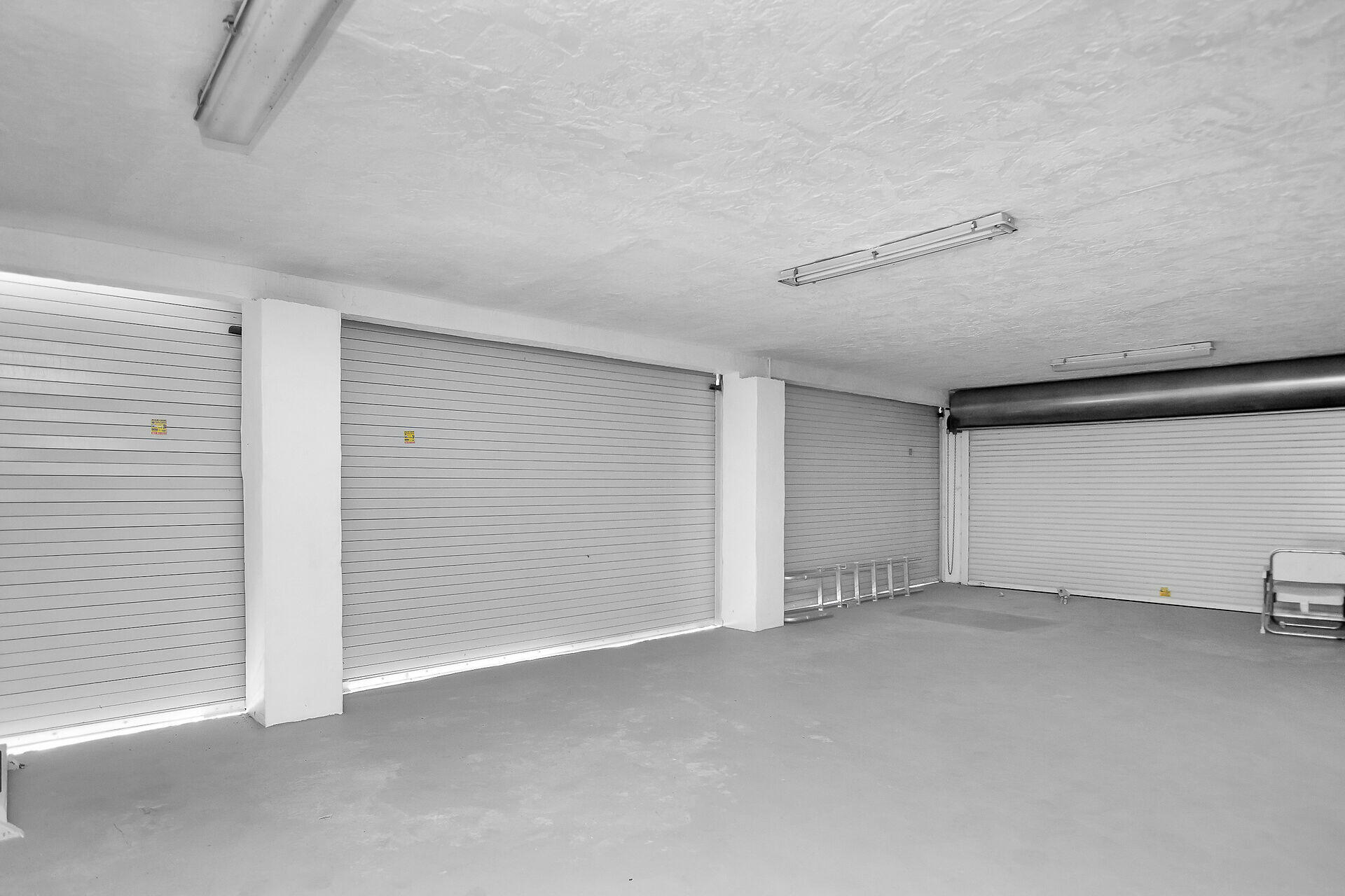 298 Burgundy Drive Property Photo 32