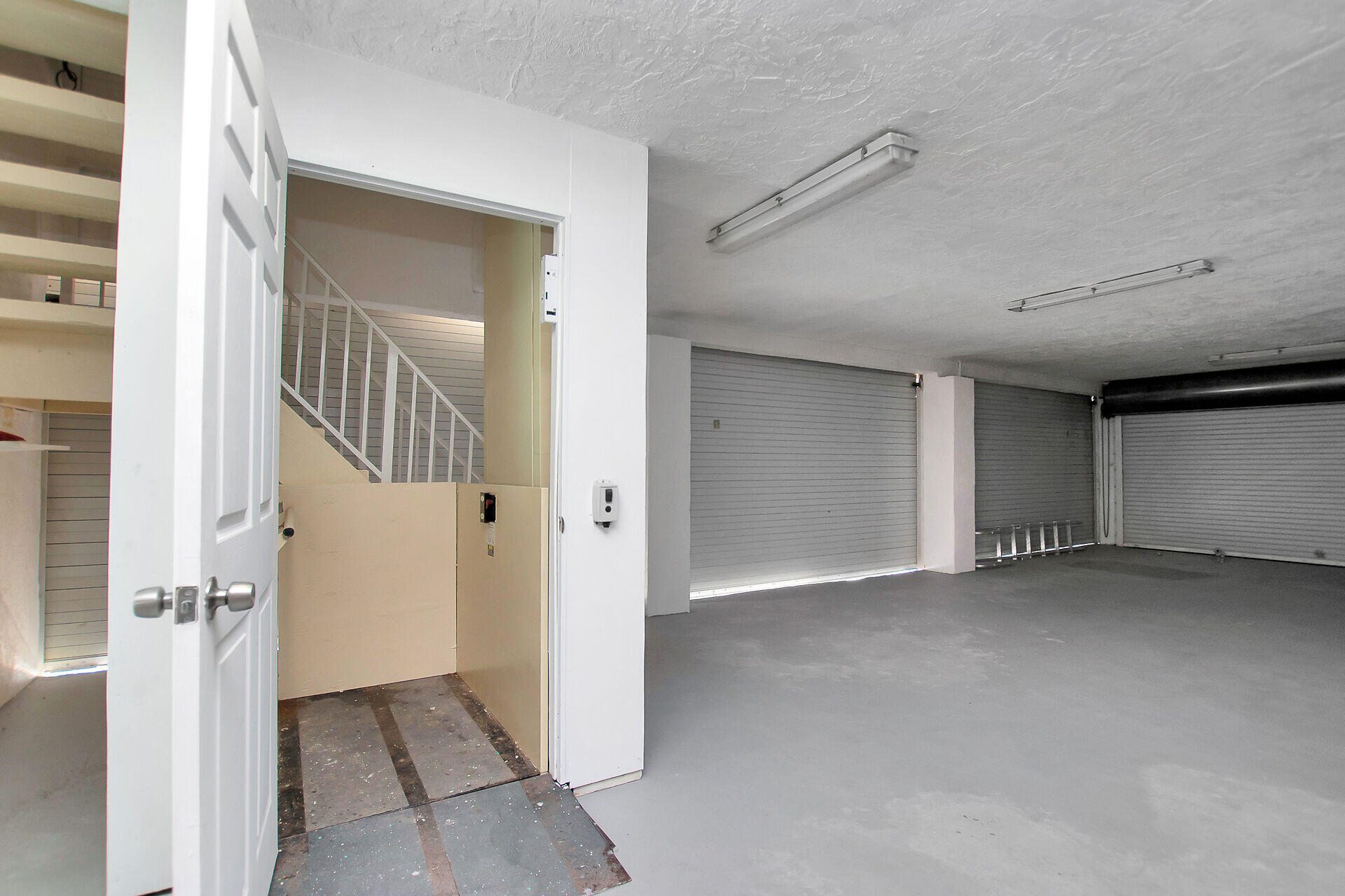 298 Burgundy Drive Property Photo 35