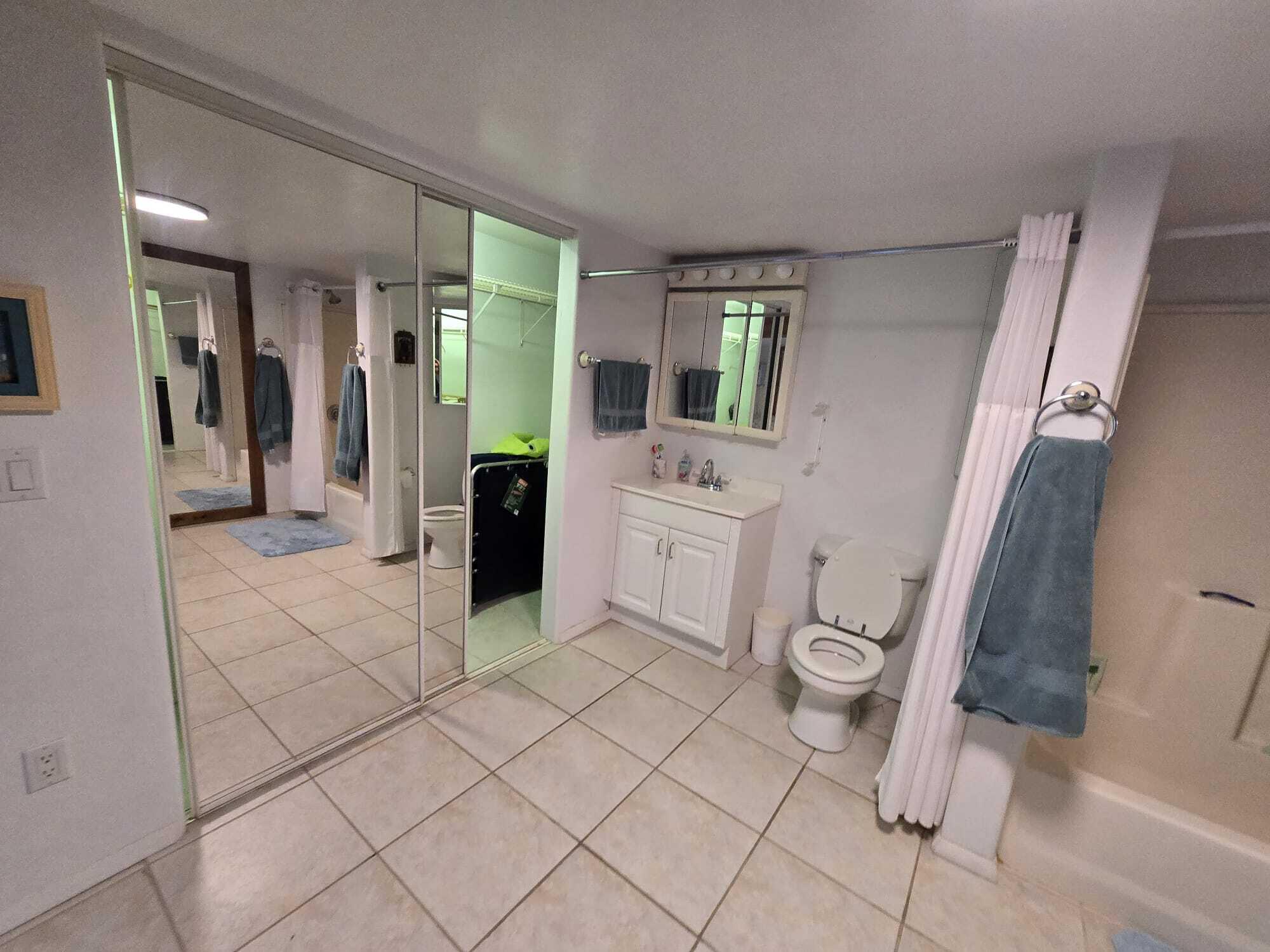 86 Avenue B Property Photo 13