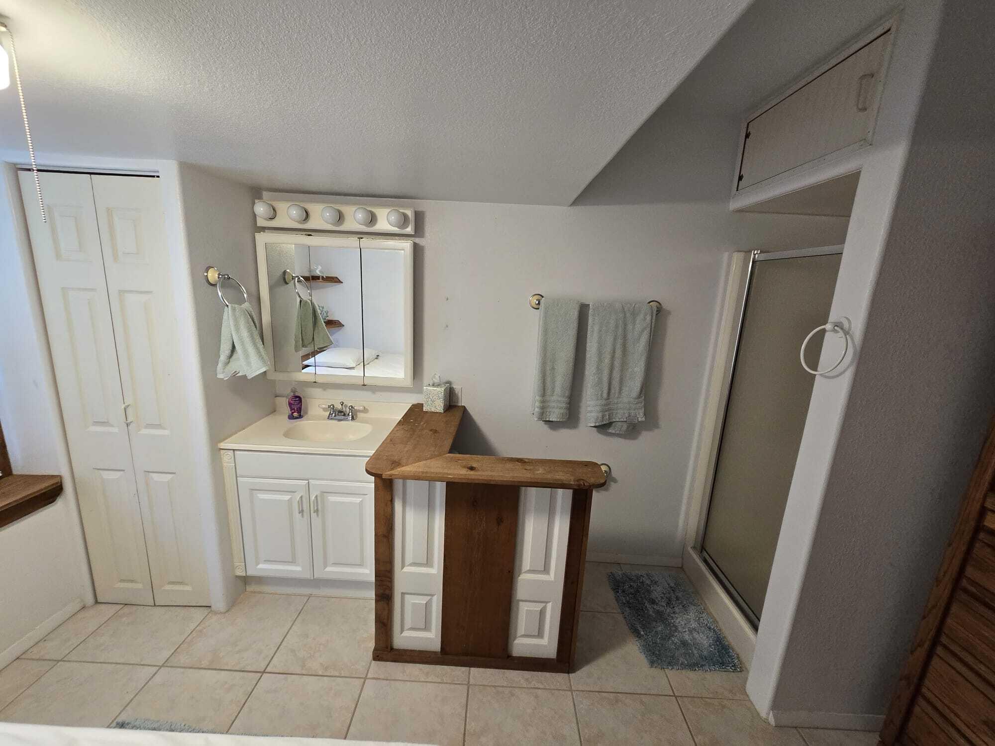 86 Avenue B Property Photo 18