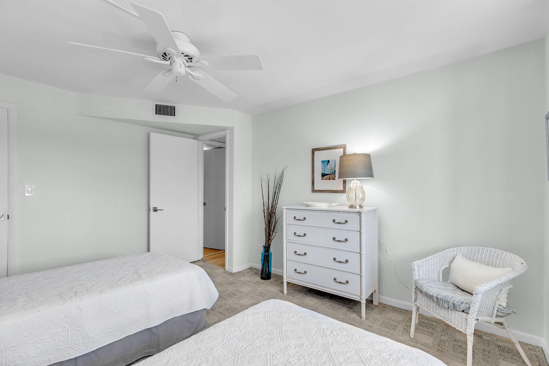 1115 Sombrero Boulevard, 203a Property Photo 26
