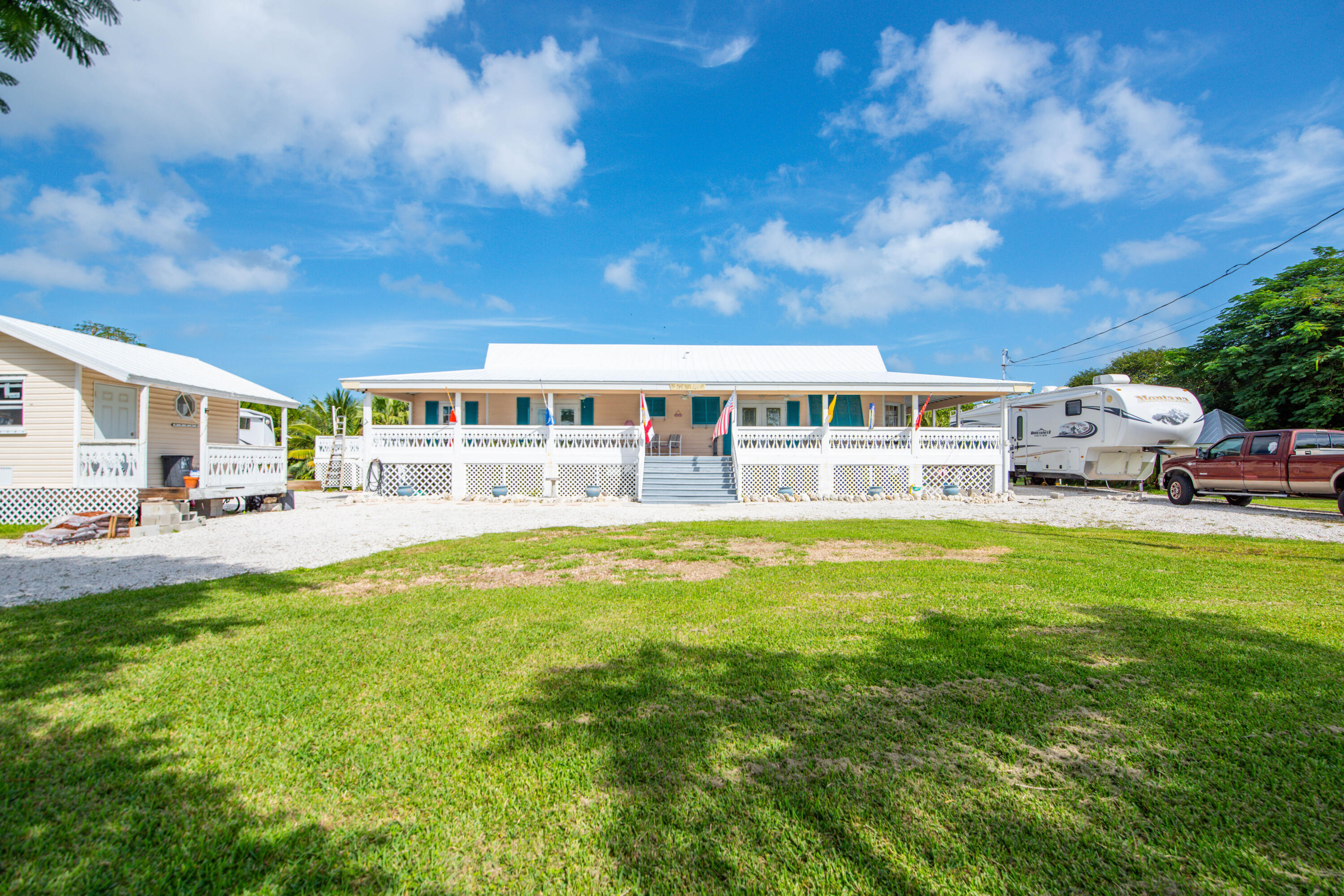 30751 Palm Drive Property Photo 1