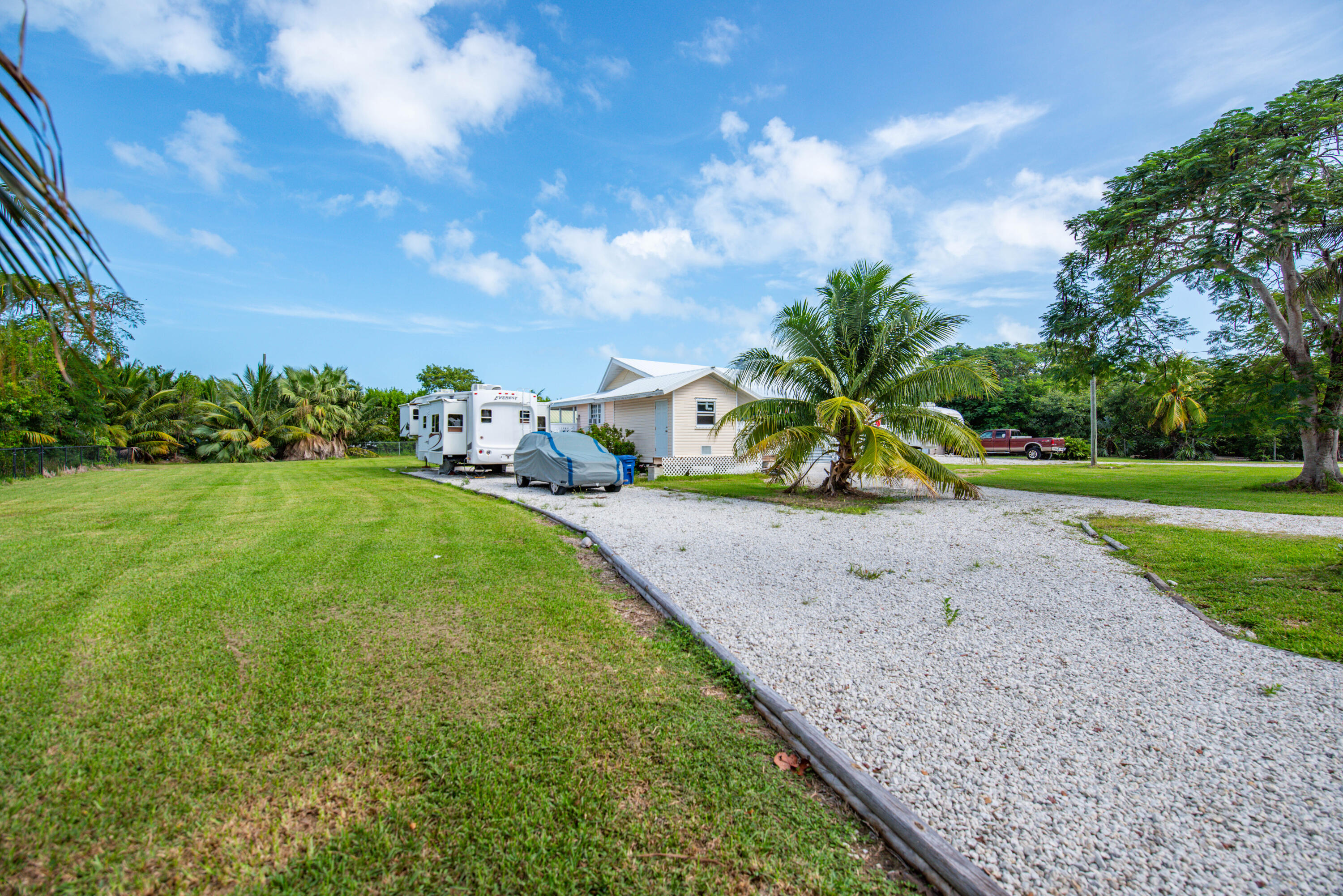 30751 Palm Drive Property Photo 13