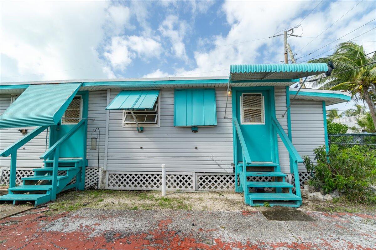 1415 Ocean Terrace Property Photo 4