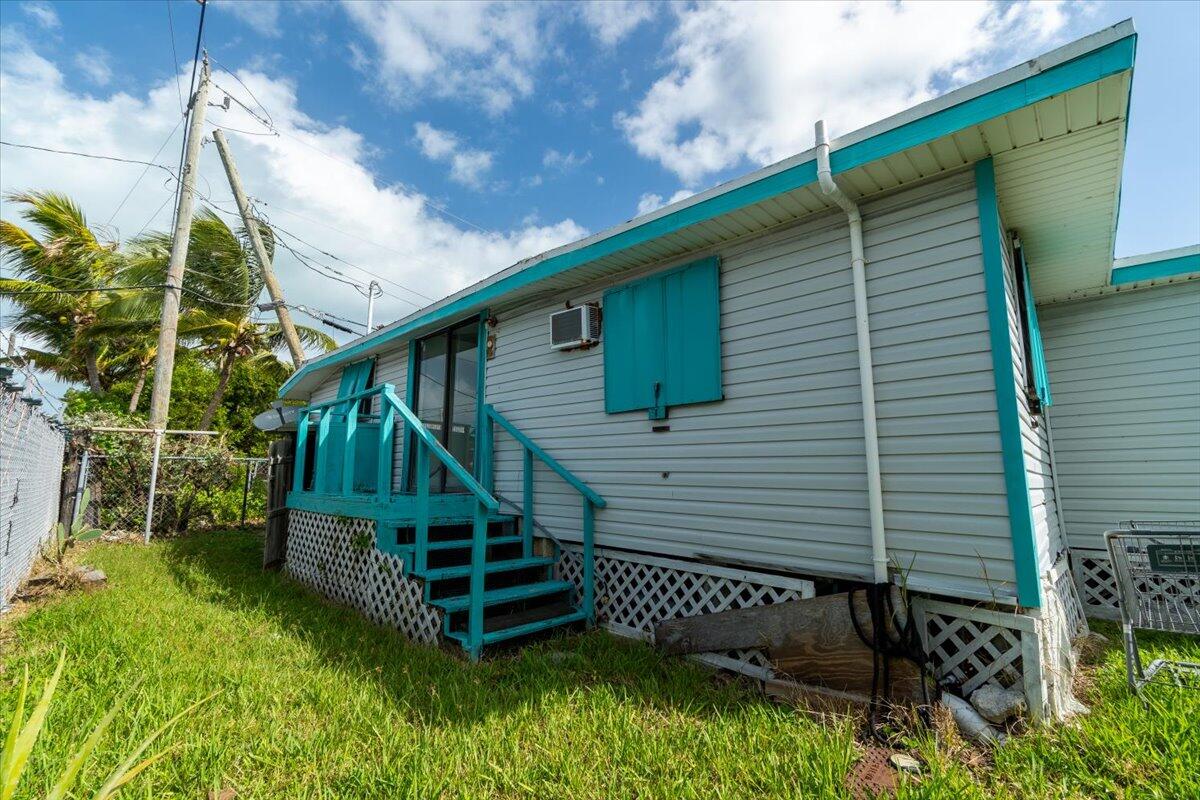 1415 Ocean Terrace Property Photo 9