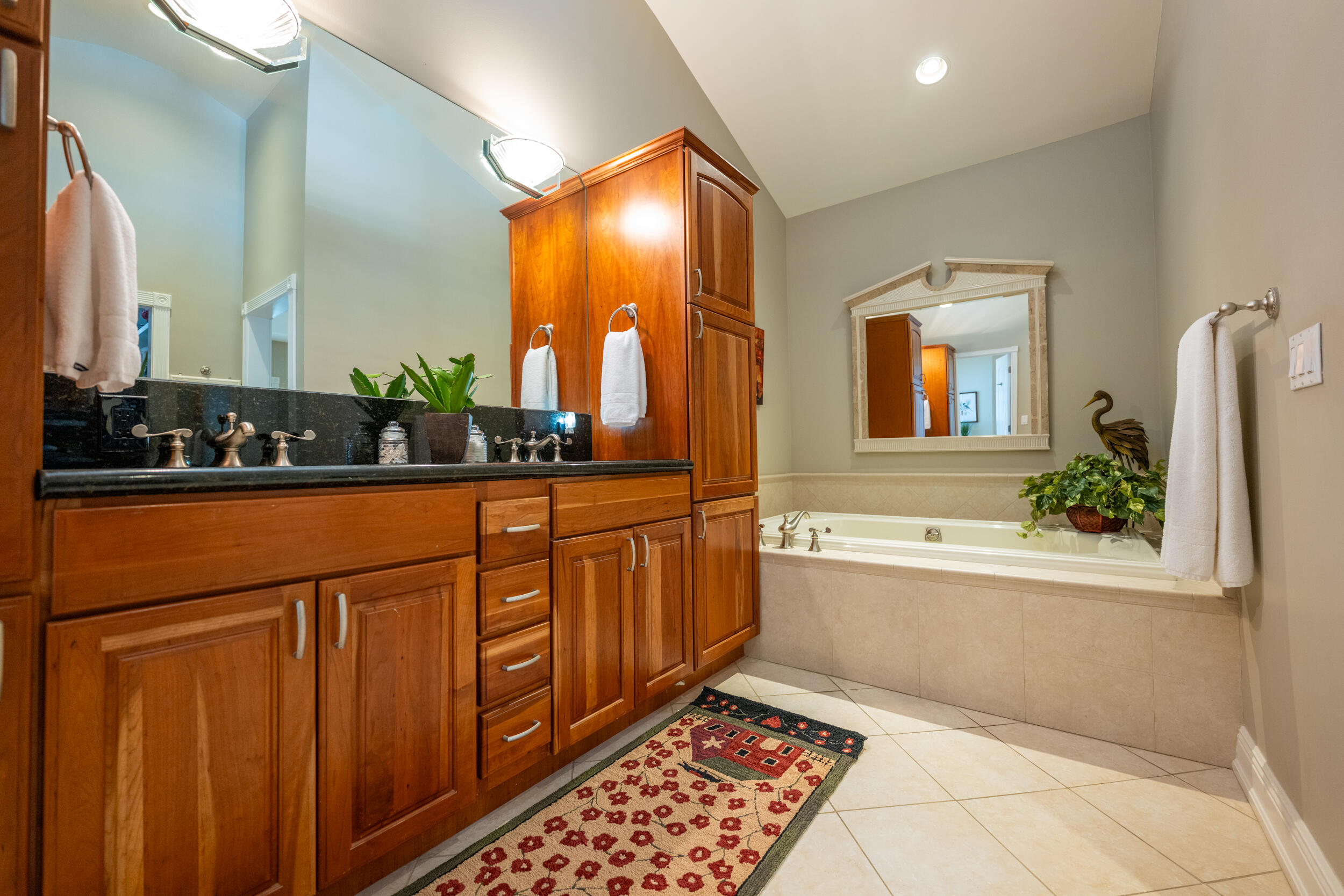 410 Louisa Street Property Photo 19