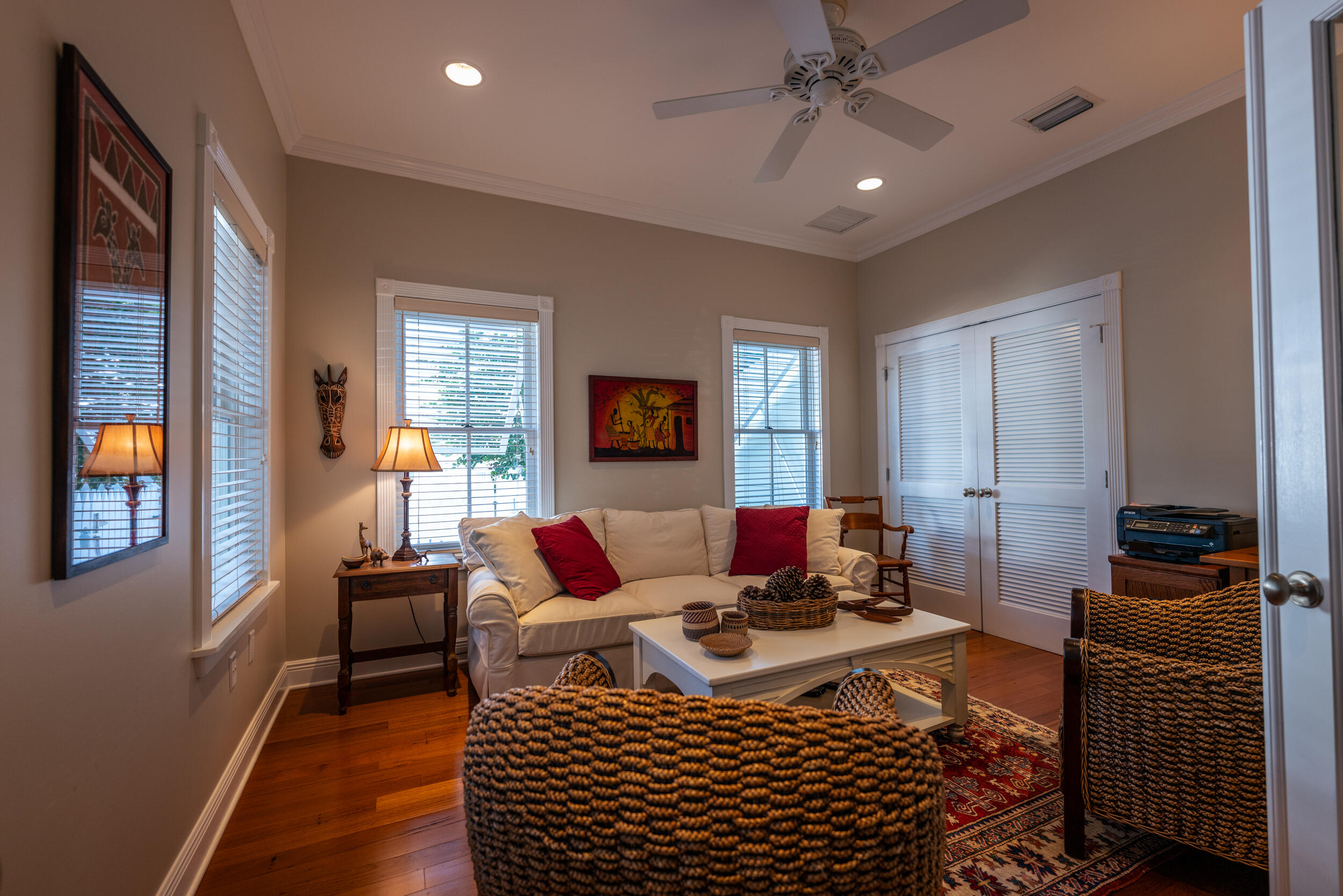 410 Louisa Street Property Photo 25