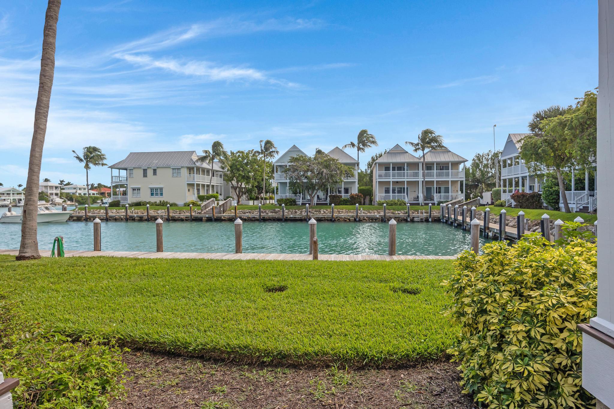 7070 Hawks Cay Blvd And Dock #13 Boulevard Property Photo 6