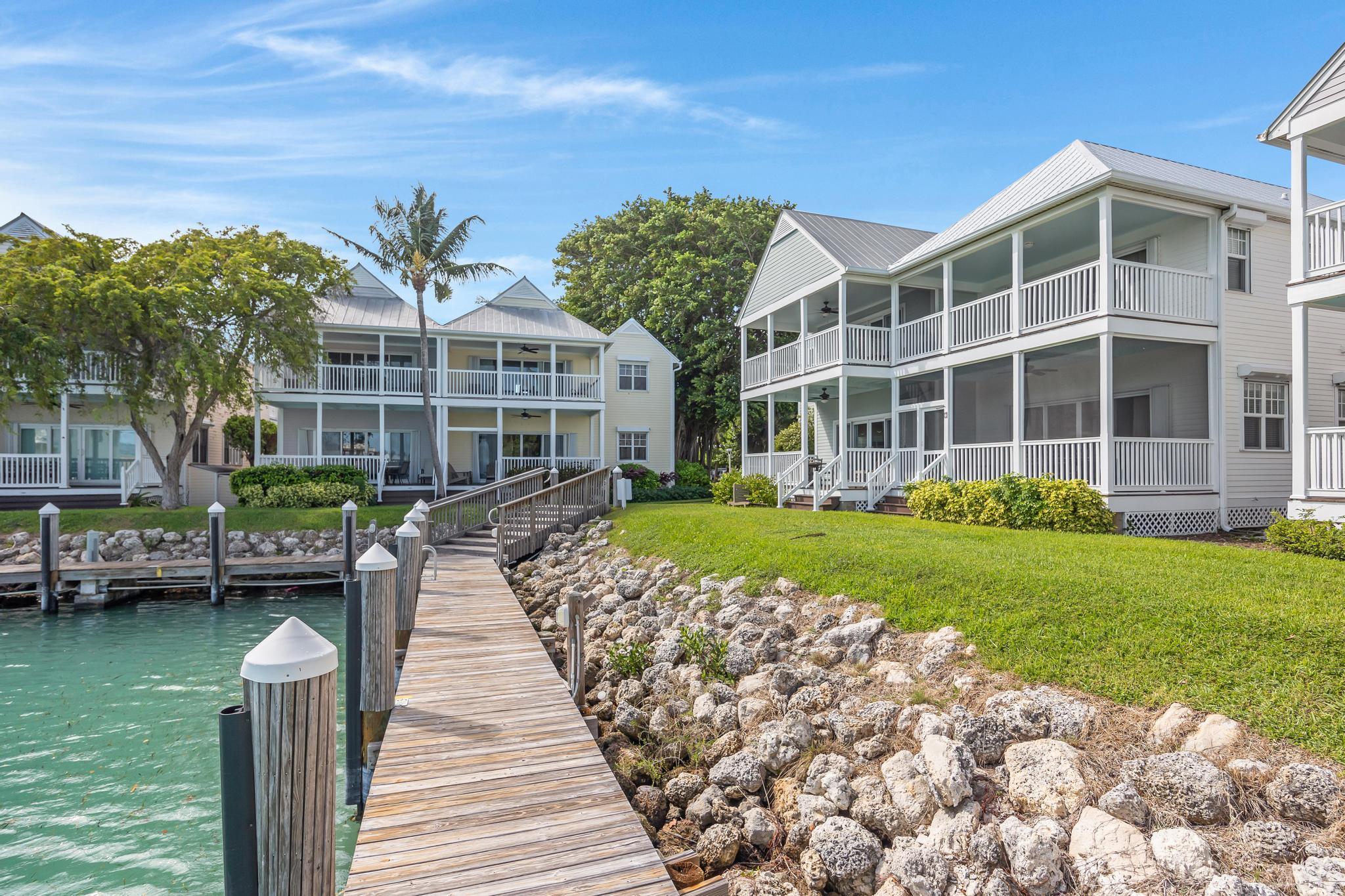 7070 Hawks Cay Blvd And Dock #13 Boulevard Property Photo 8