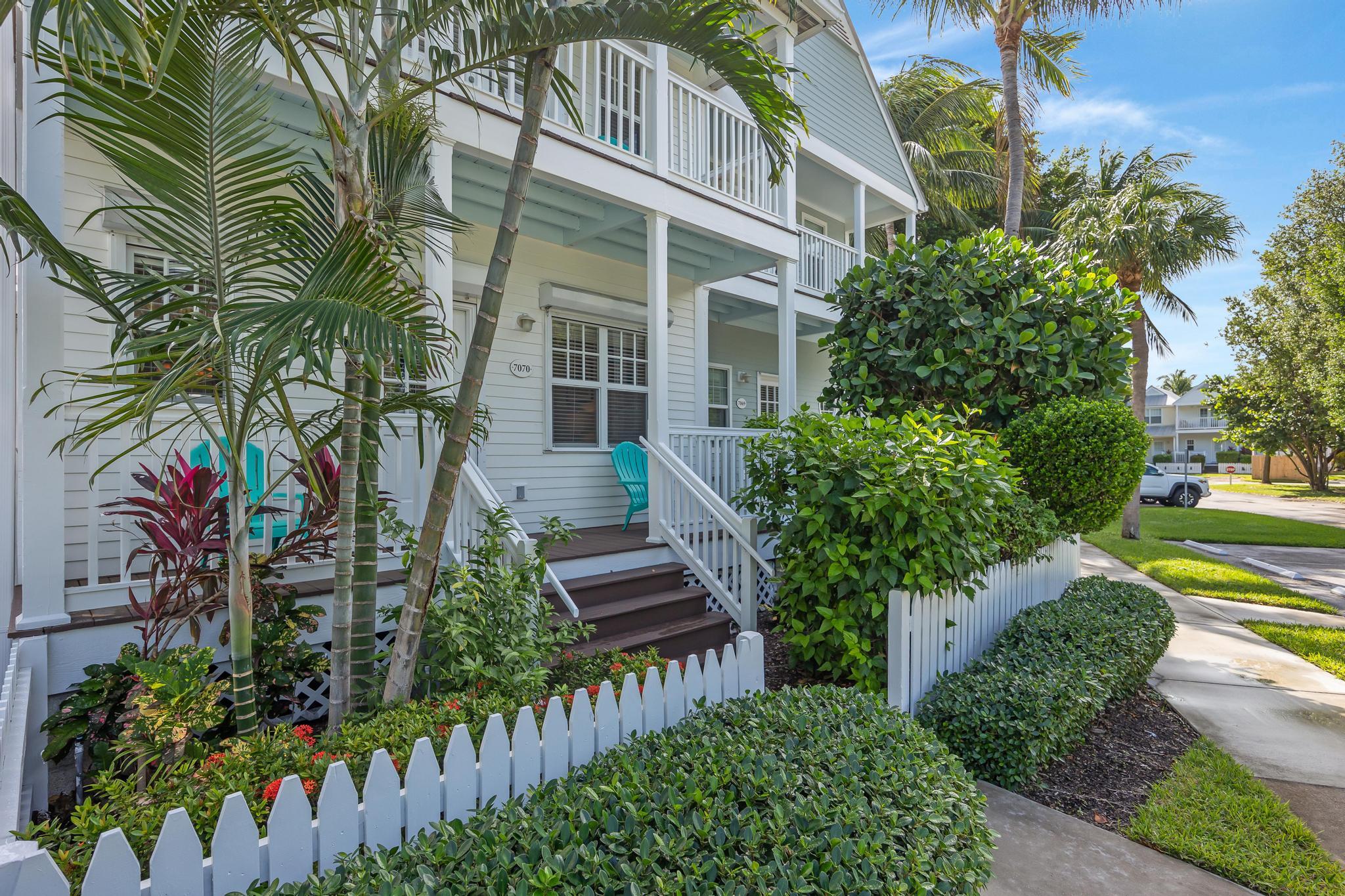 7070 Hawks Cay Boulevard Property Photo 7