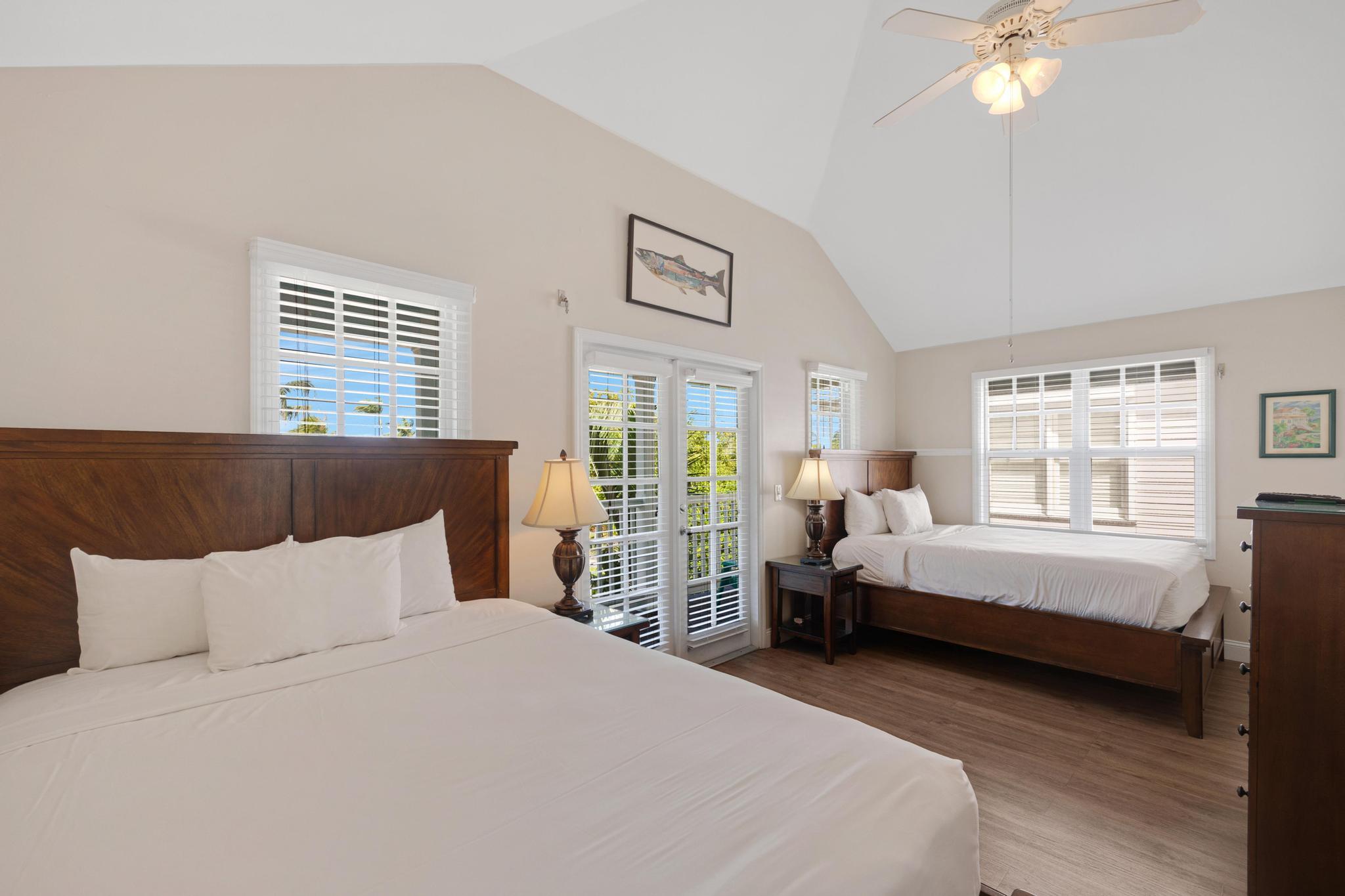 7070 Hawks Cay Boulevard Property Photo 28