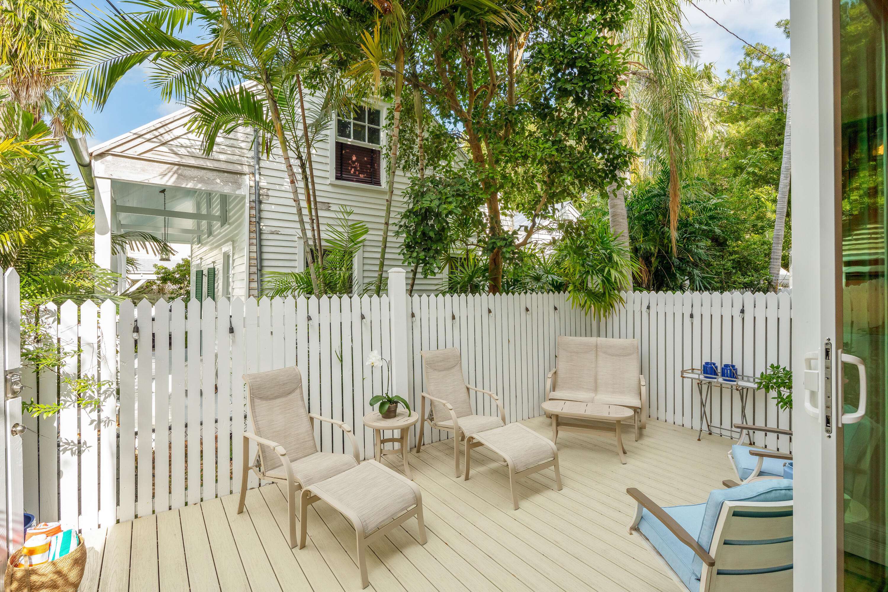 1209 Grinnell Street, G Property Photo 16