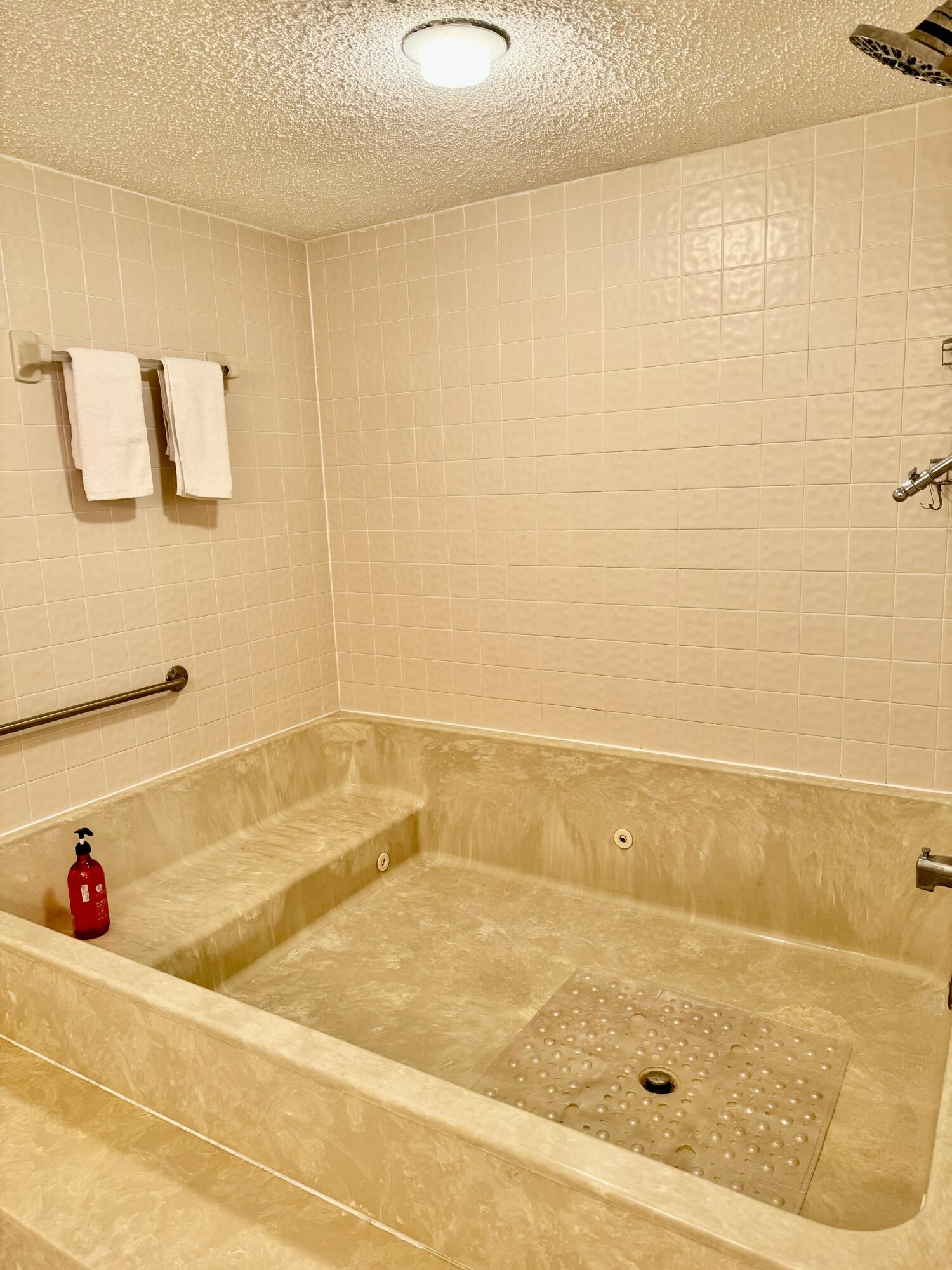 1800 Atlantic Boulevard, 227c Property Photo 9