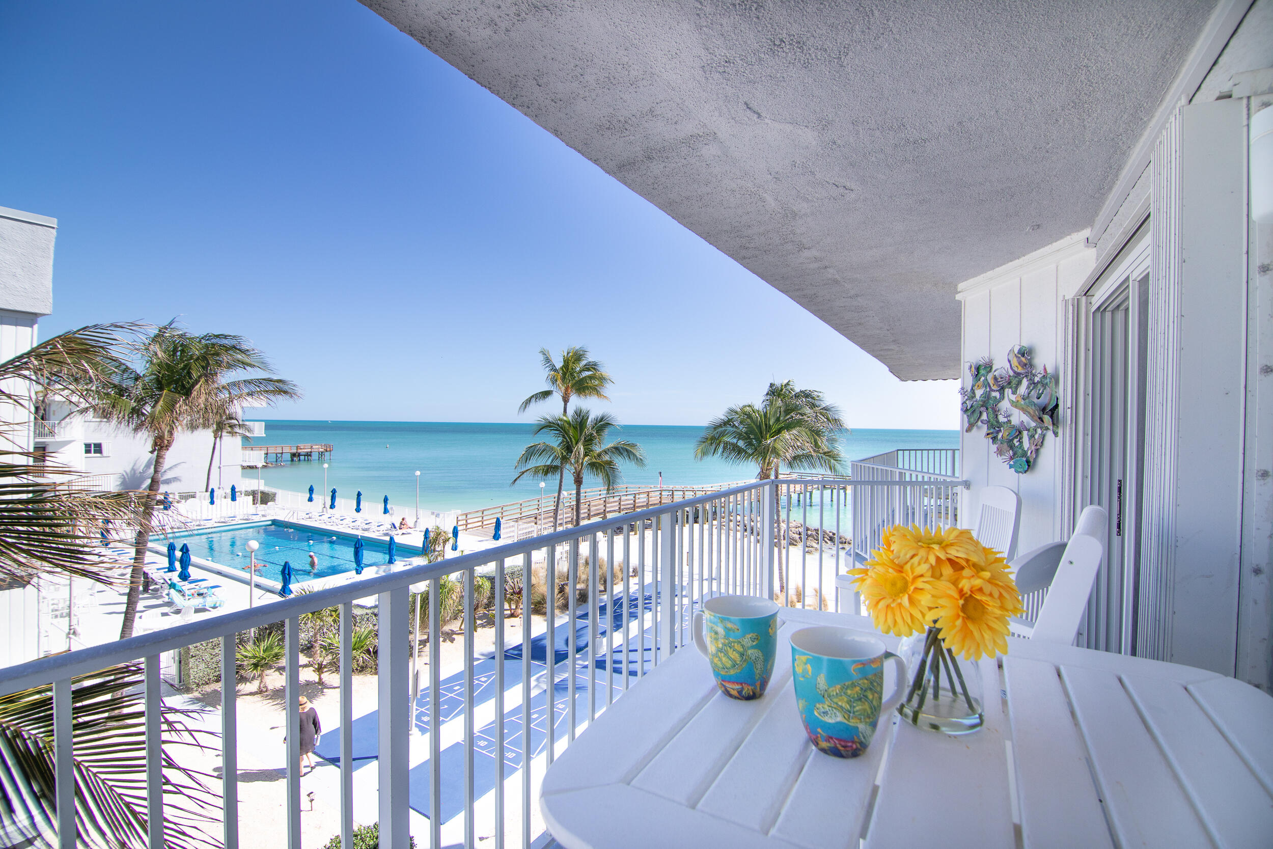 201 E Ocean Drive, 310 Property Photo 5