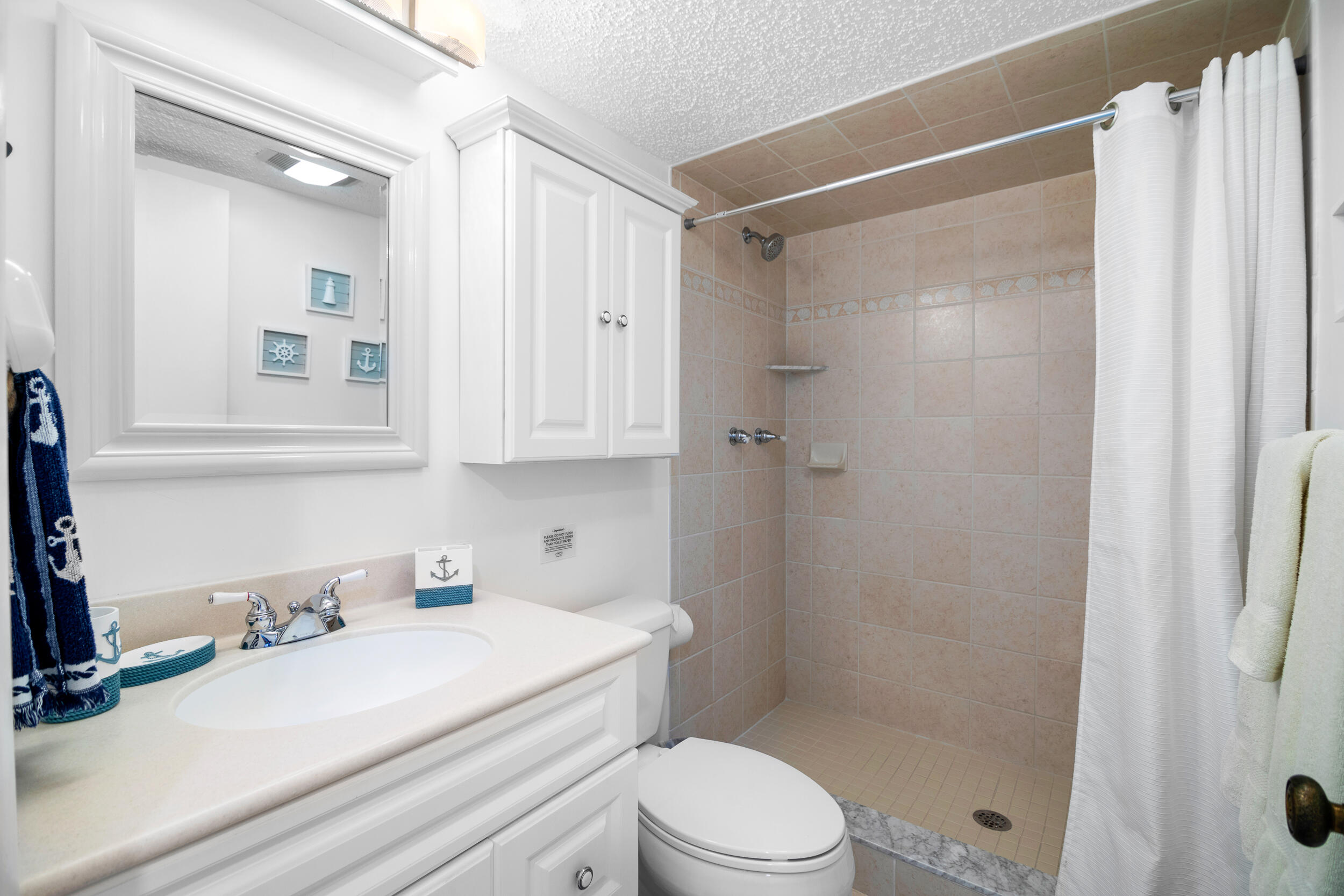 201 E Ocean Drive, 310 Property Photo 32