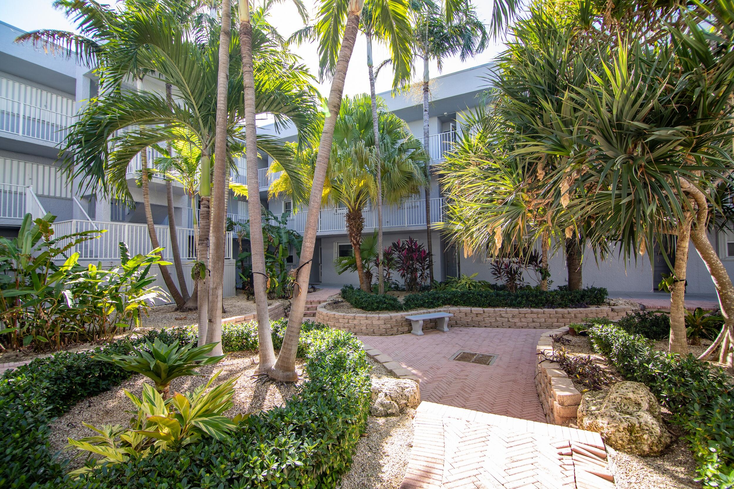 201 E Ocean Drive, 310 Property Photo 56
