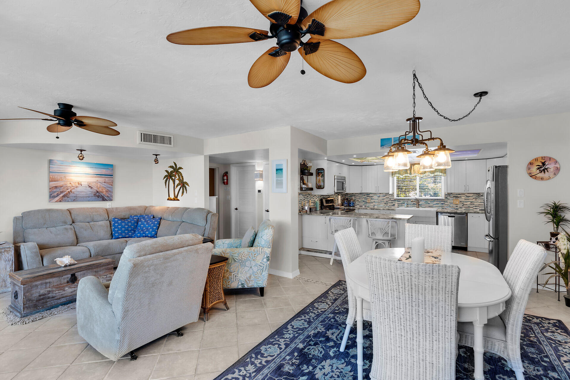 130 Coco Plum Drive, 203 Property Photo 8