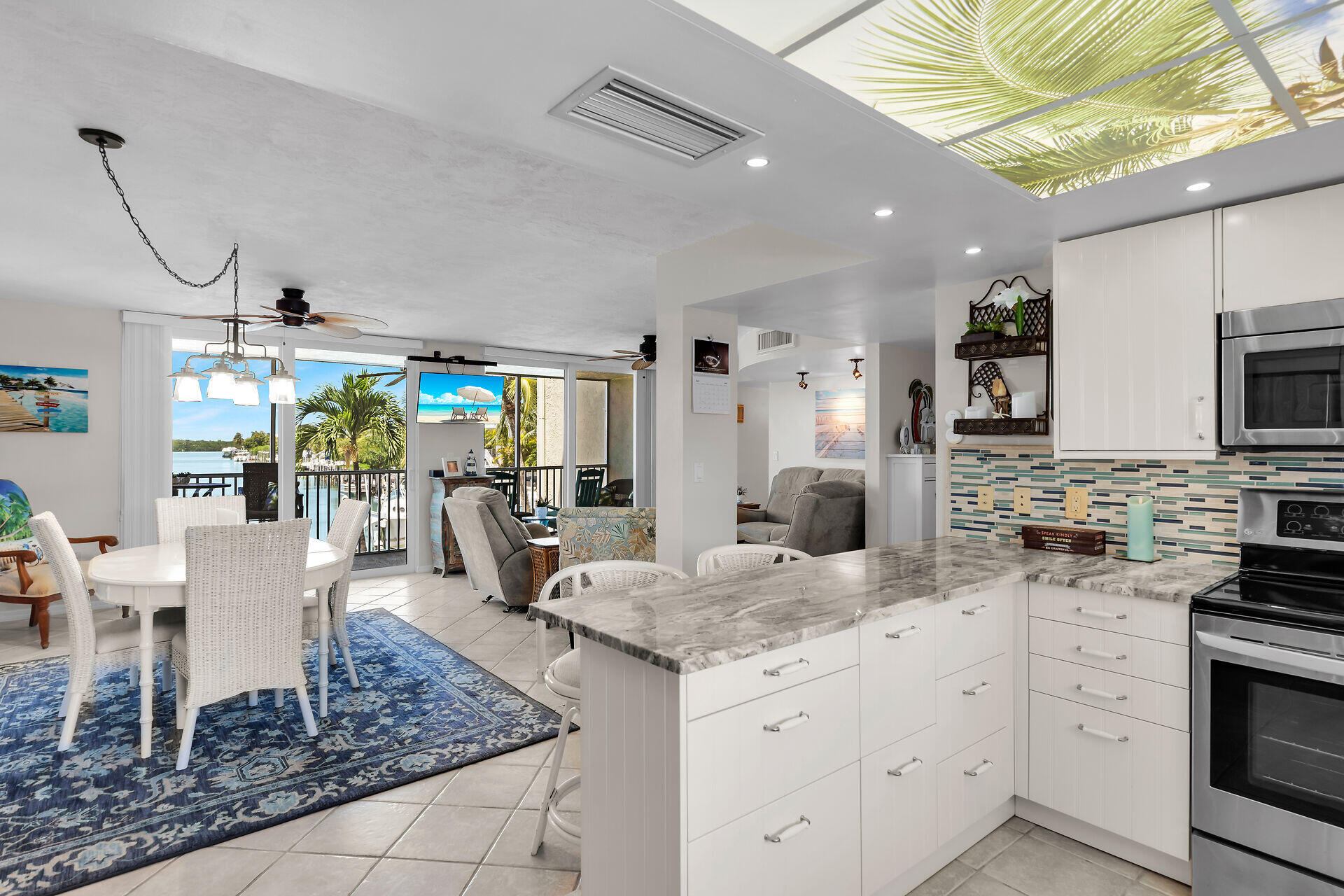 130 Coco Plum Drive, 203 Property Photo 11