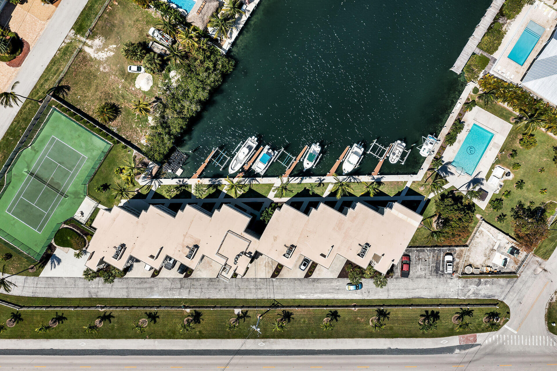 130 Coco Plum Drive, 203 Property Photo 15
