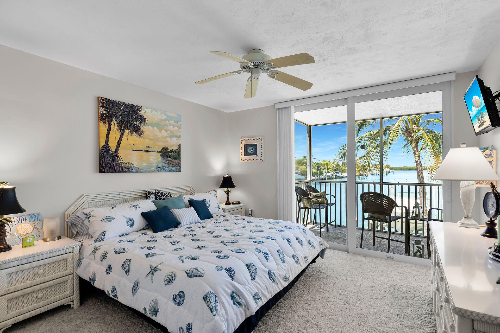 130 Coco Plum Drive, 203 Property Photo 27