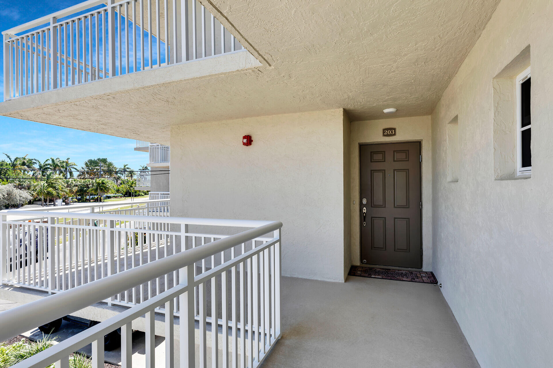 130 Coco Plum Drive, 203 Property Photo 33