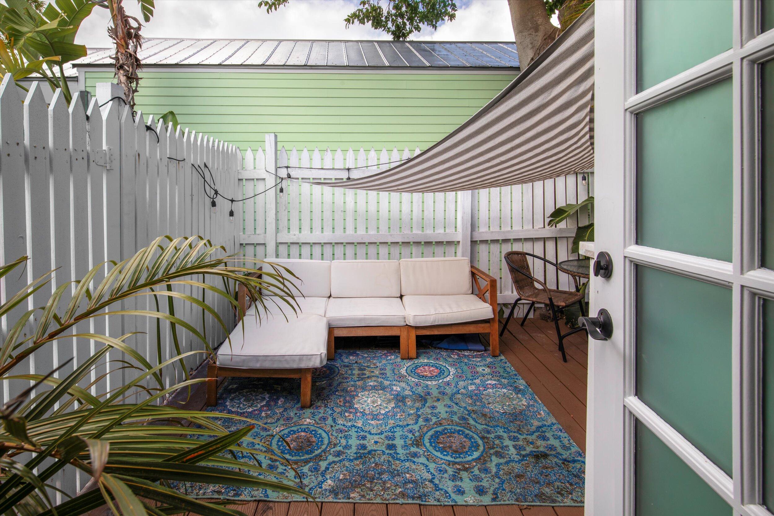 914 Packer Street, 3 Property Photo 16