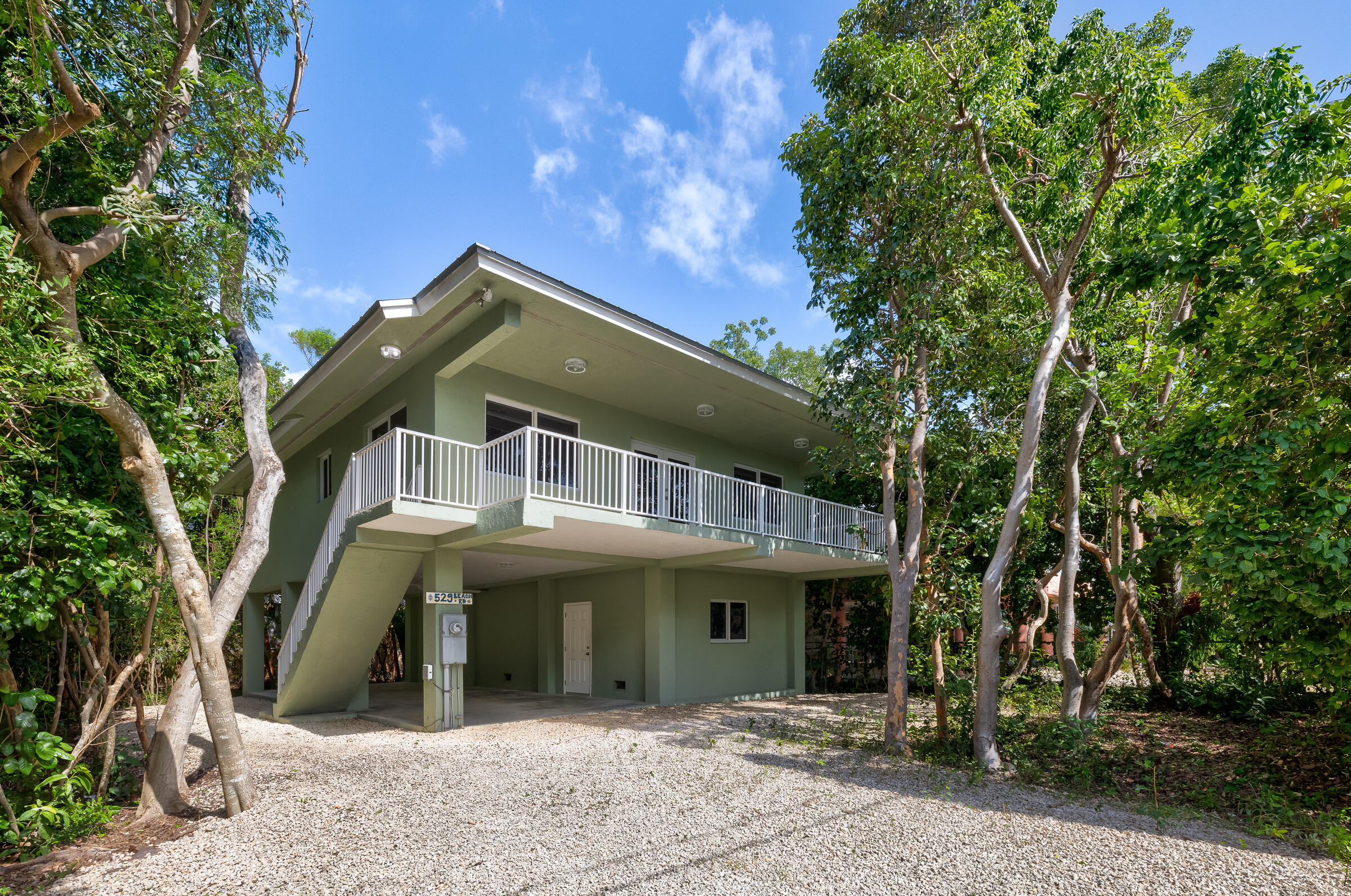 529 Beach Road Property Photo 1