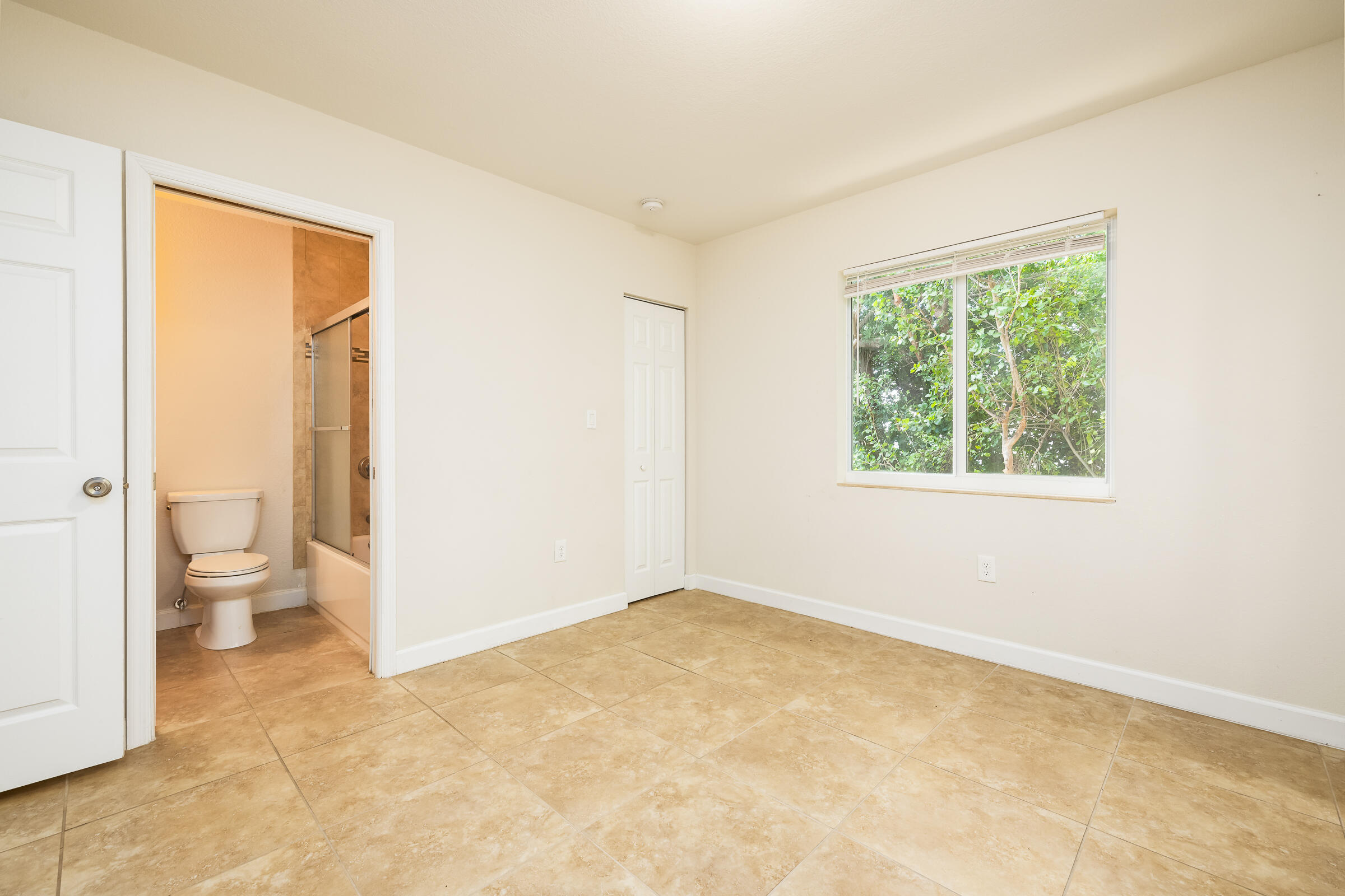 529 Beach Road Property Photo 27