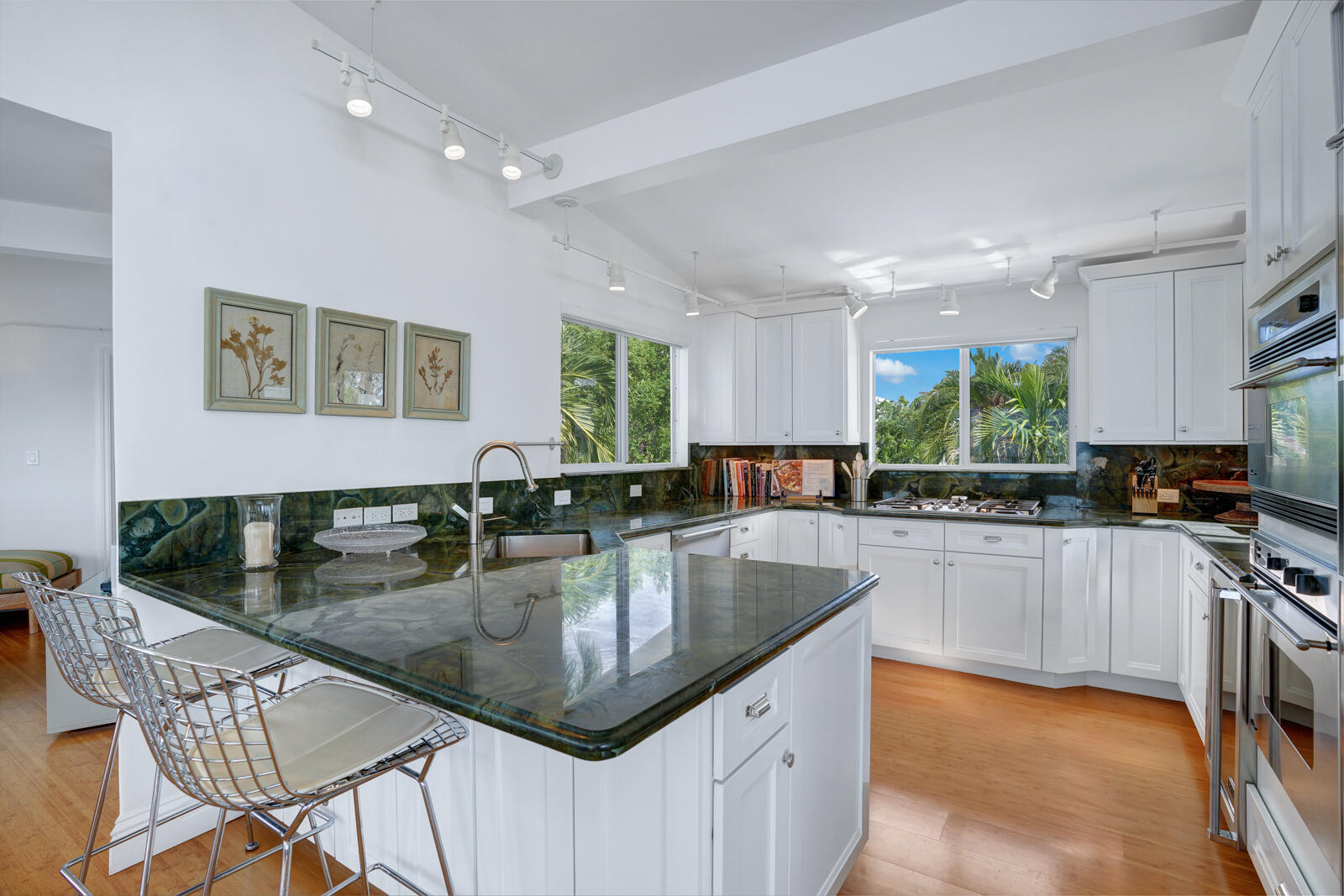 260 Plantation Avenue Property Photo 41
