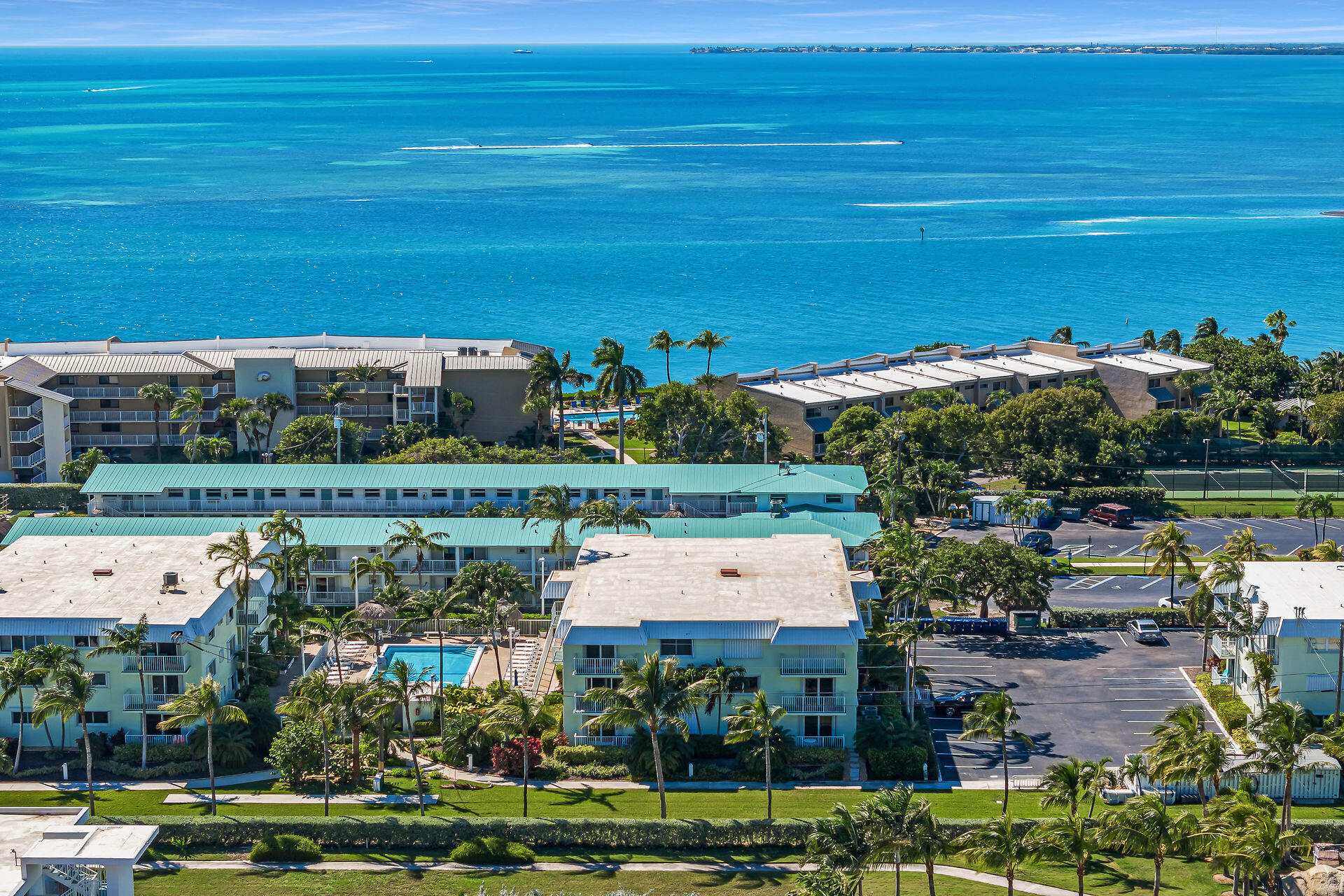 1101 W Ocean Drive, 19 Property Photo 6