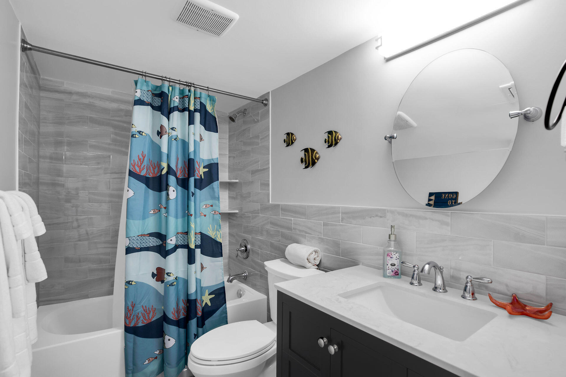 1101 W Ocean Drive, 19 Property Photo 41