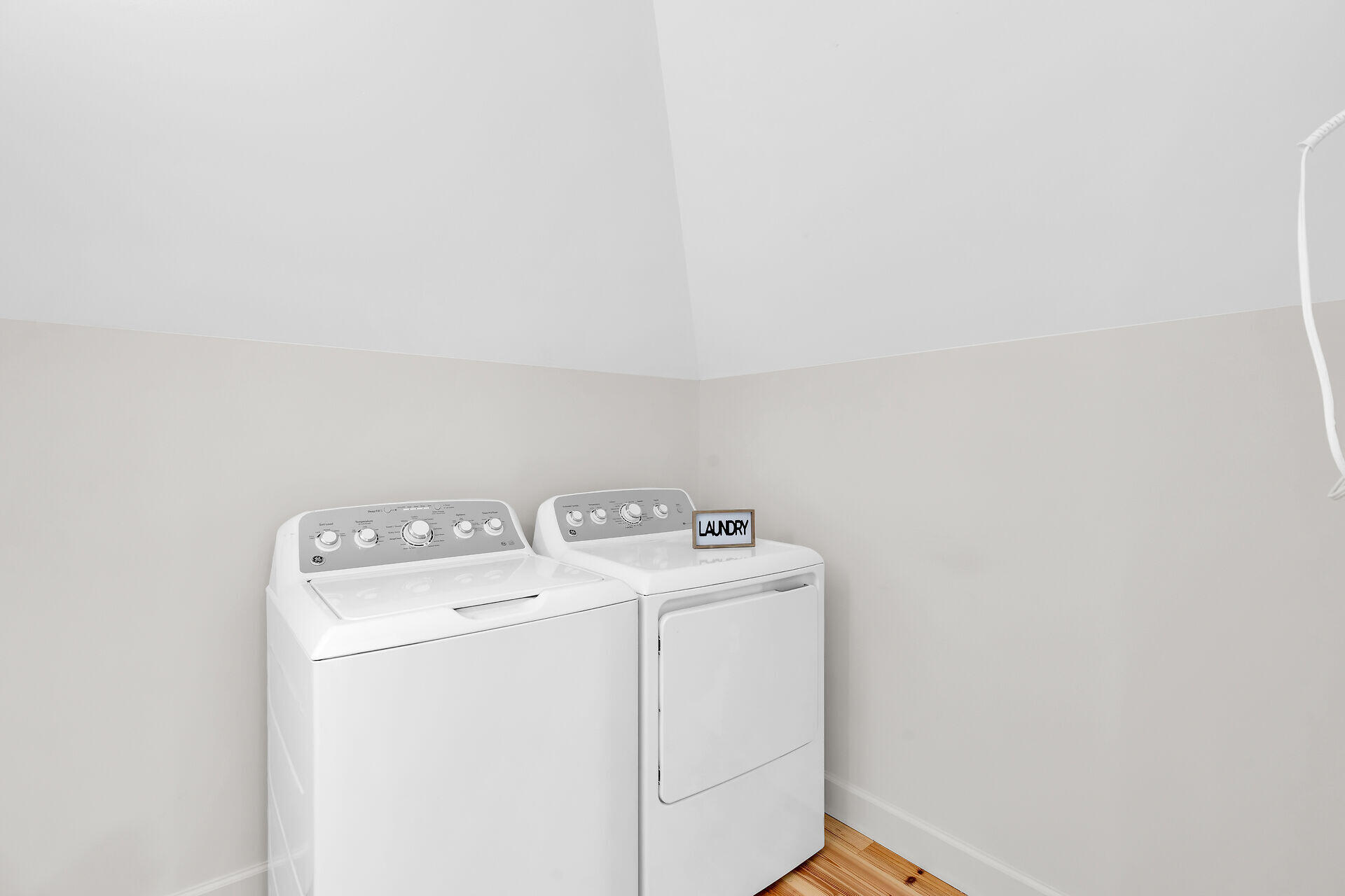 831 Georgia Street Property Photo 39