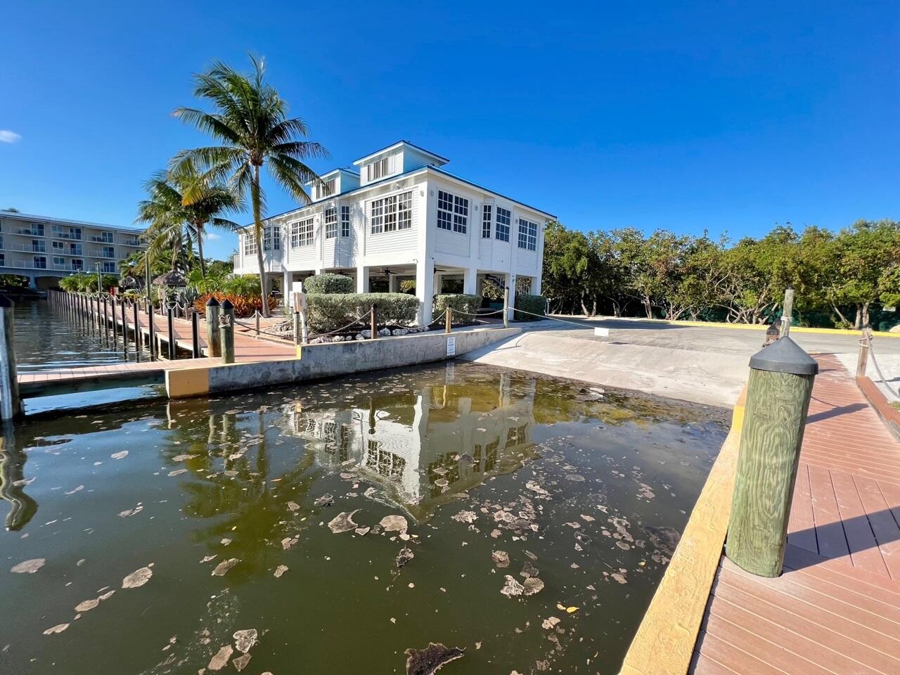 500 Burton Drive, 1312 Property Photo 19