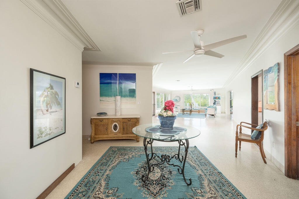 3446 Riviera Drive Property Photo 7