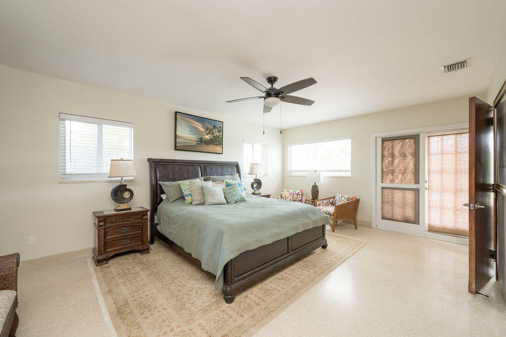 3446 Riviera Drive Property Photo 18