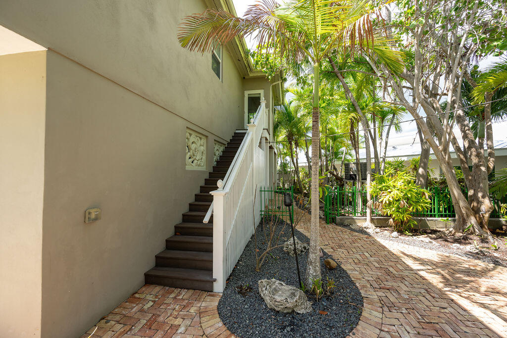 3446 Riviera Drive Property Photo 30