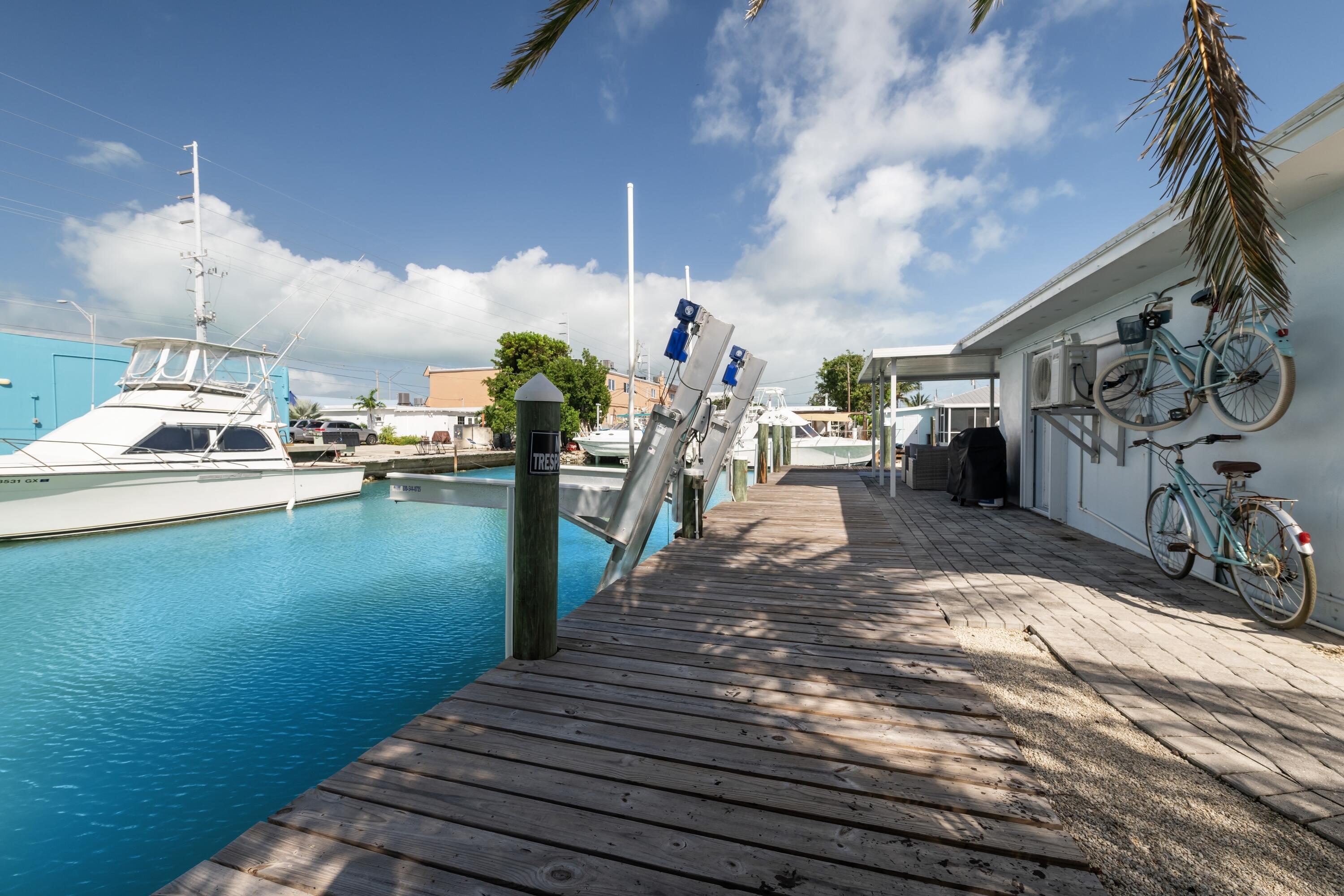 11282 2nd Ave Ocean Property Photo 3