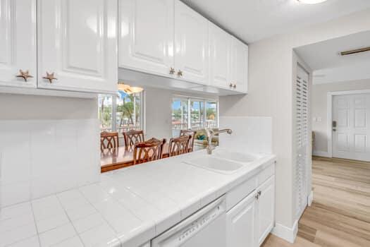 118 Cortez Drive, A Property Photo 12